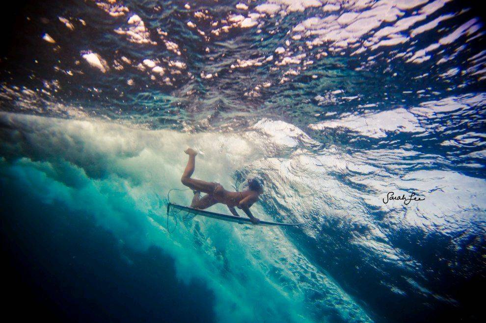 girl duck dive