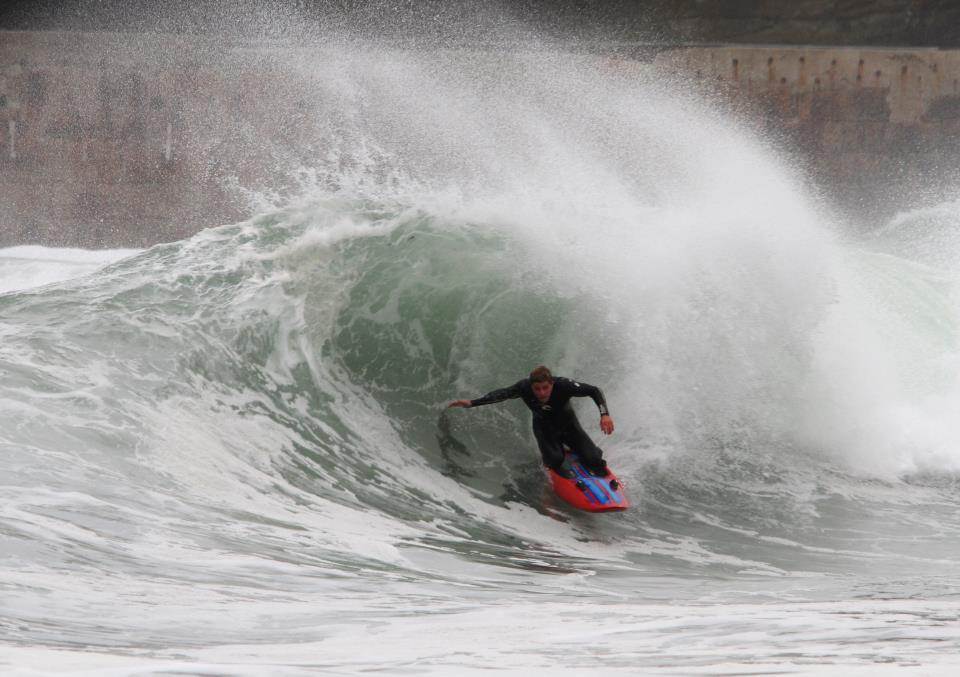 Jayden Surfing