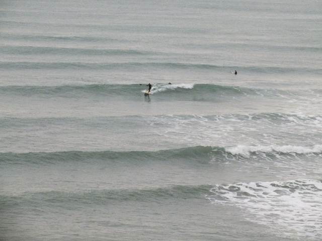 Slow,mellow surf