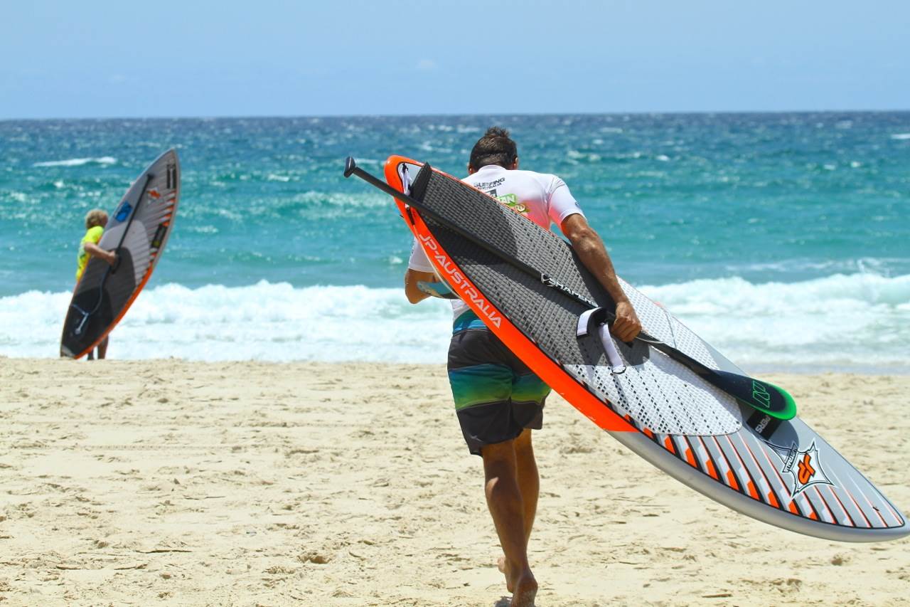 GEOFF BEACH