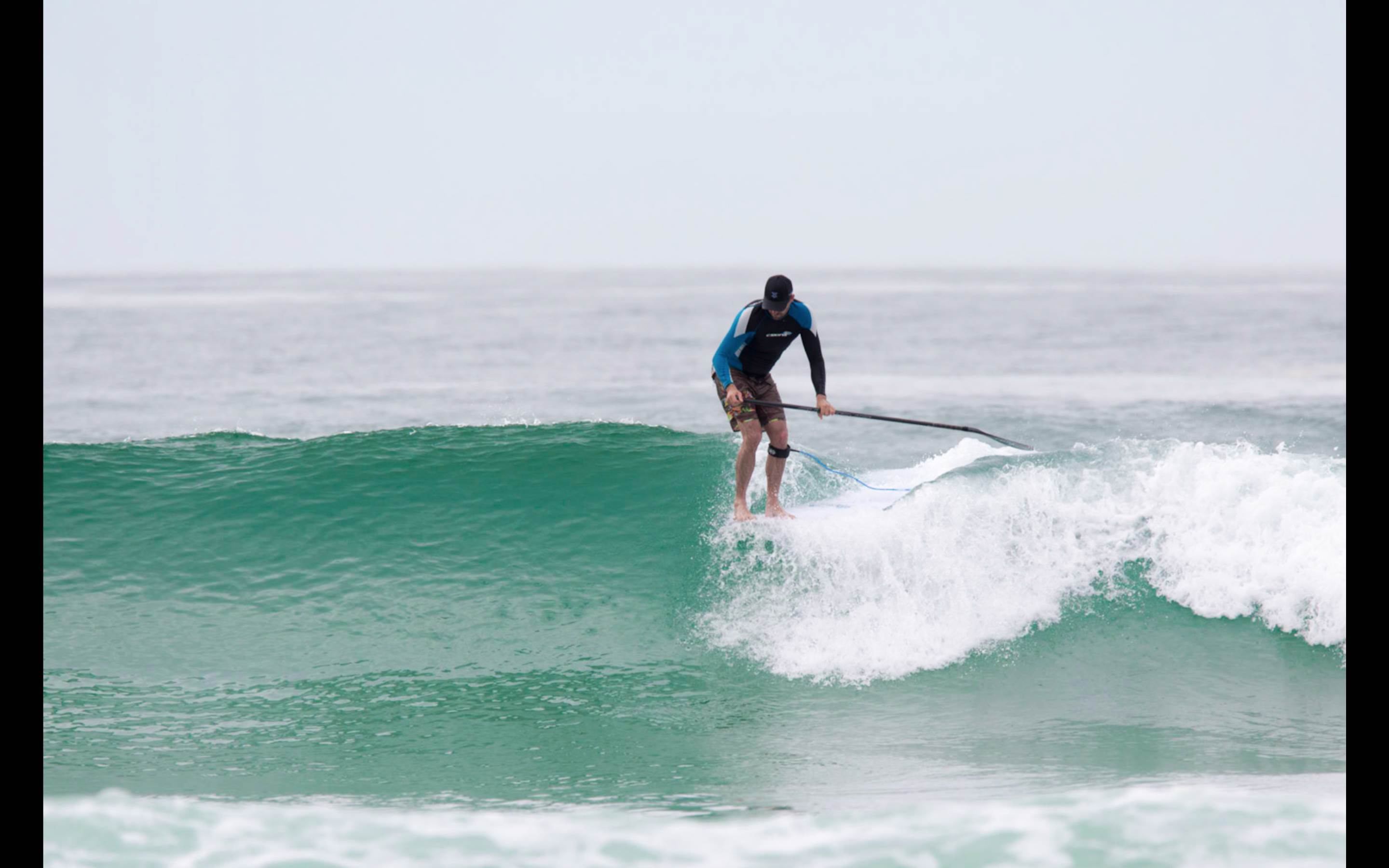 Noserider hang 10 cabarita