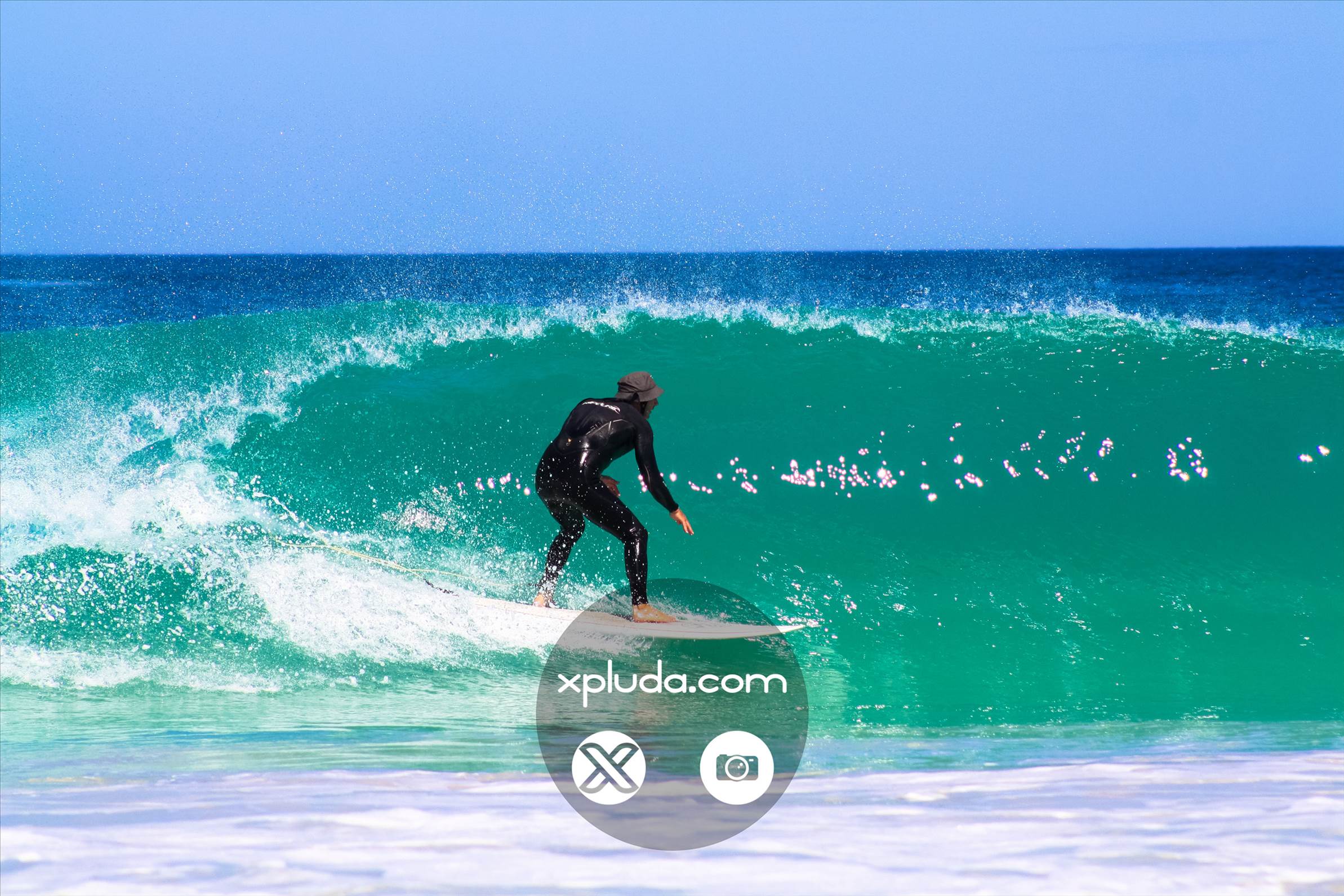Scarborough Beach - xpluda.com