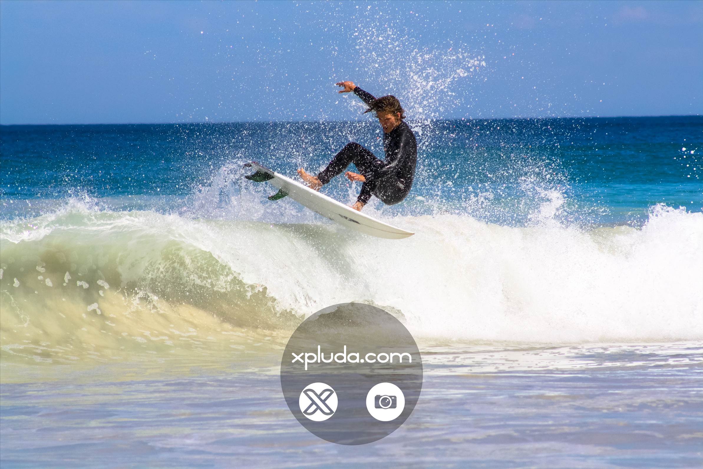 Scarborough Beach - xpluda.com