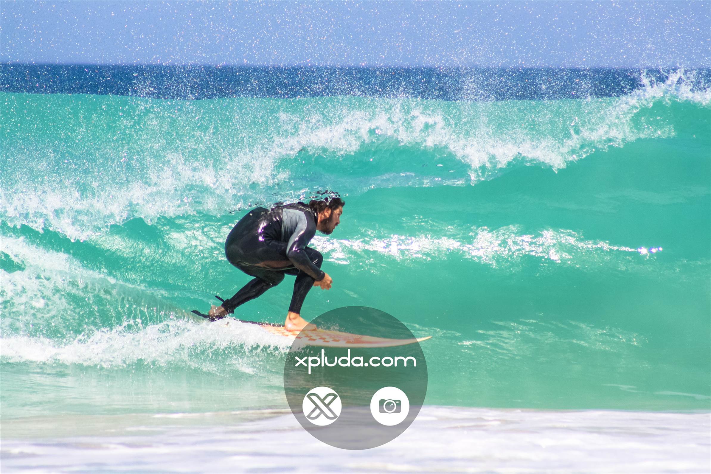 Scarborough Beach - xpluda.com