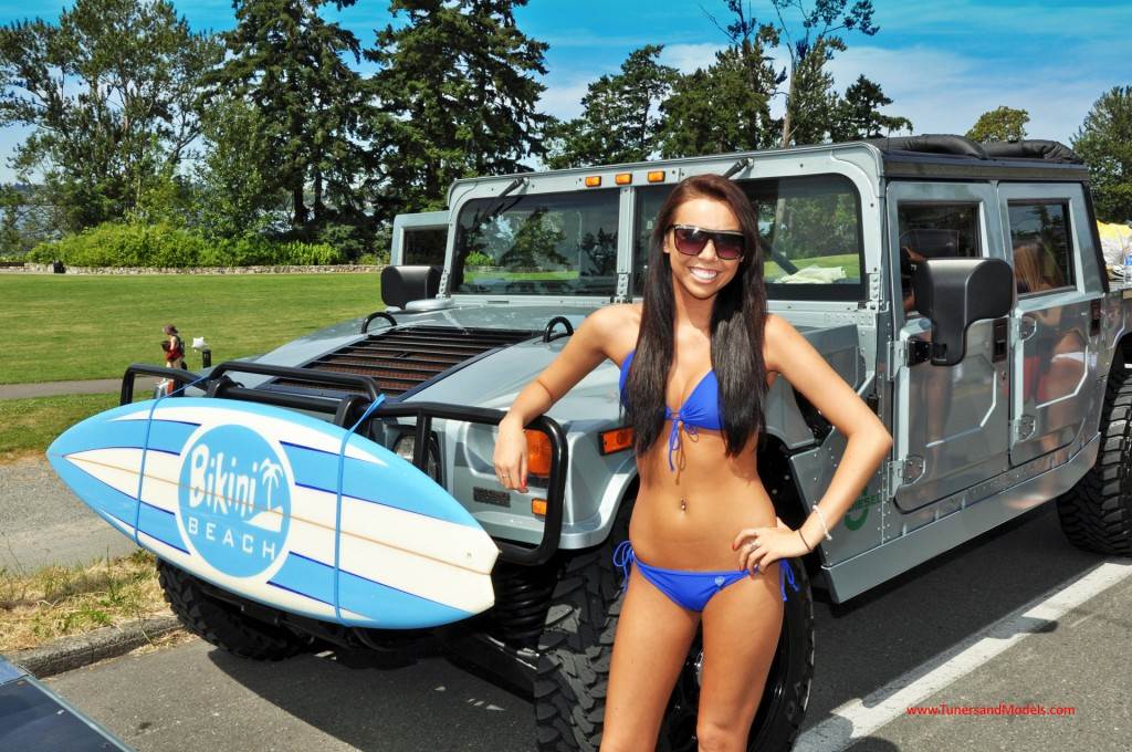 bikini-beach-parade-kirkalnd-dsc 0036-tuners-and-models-kirkland-1024x680