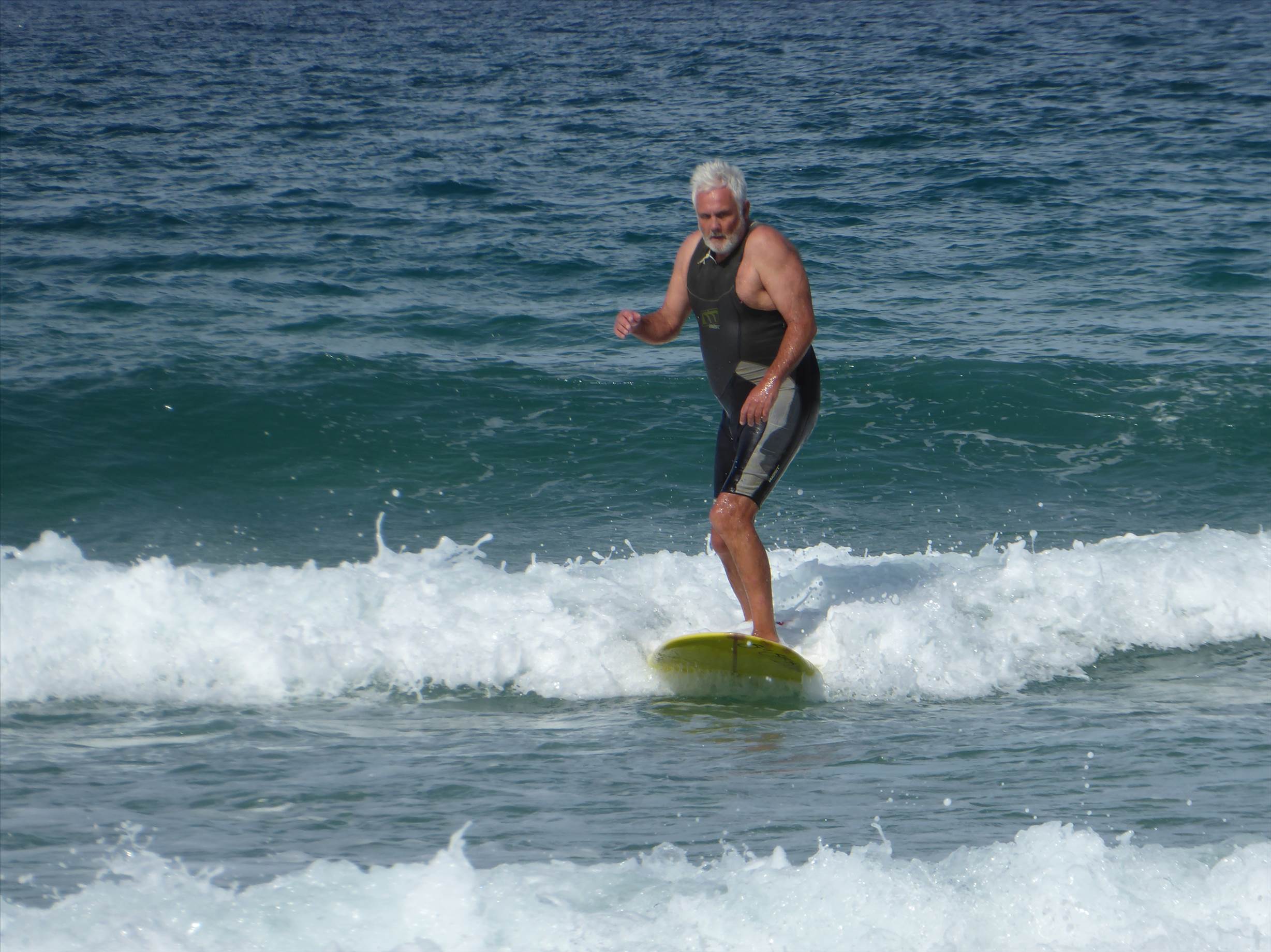 december surf 016
