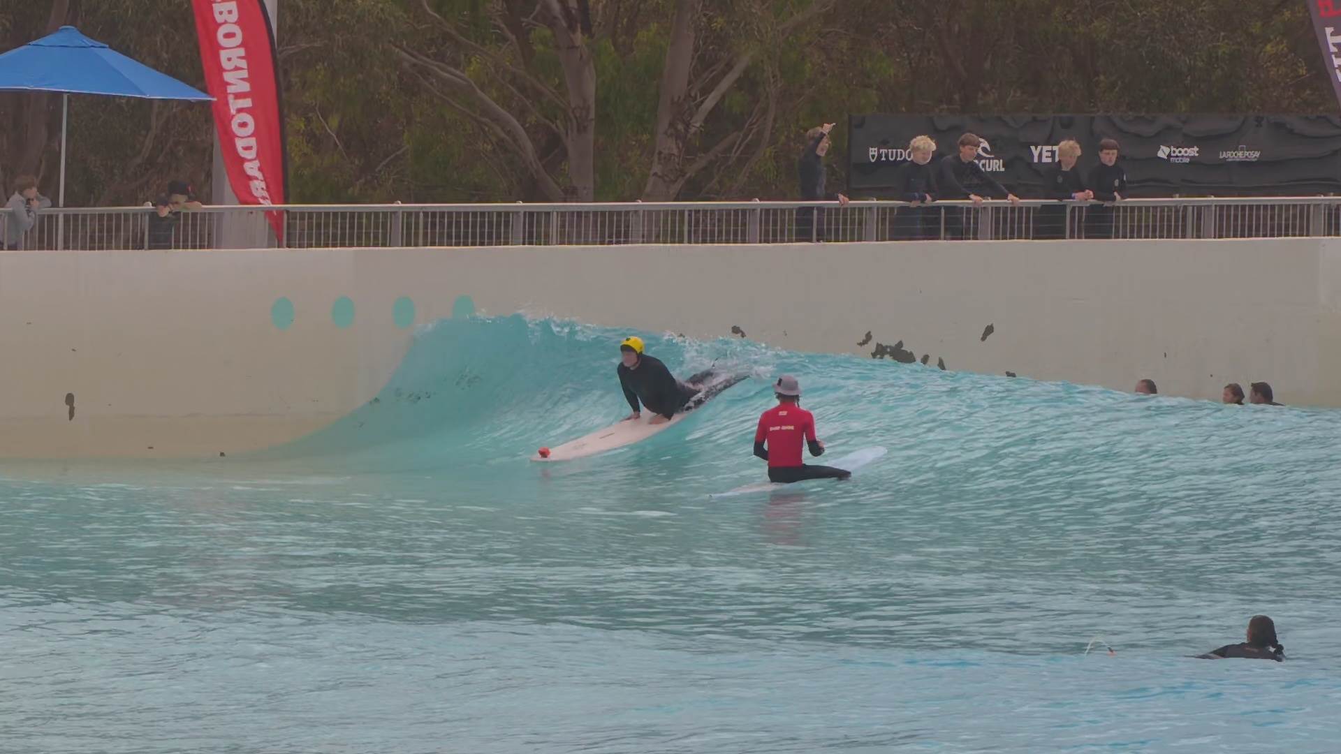 waveurbnsurf-sydneyleftone2024-09-2901-34-19dm2lqqstill02