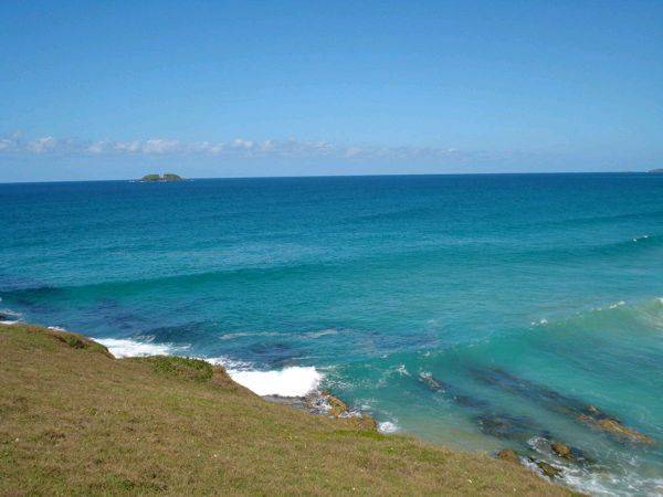 Island and surf