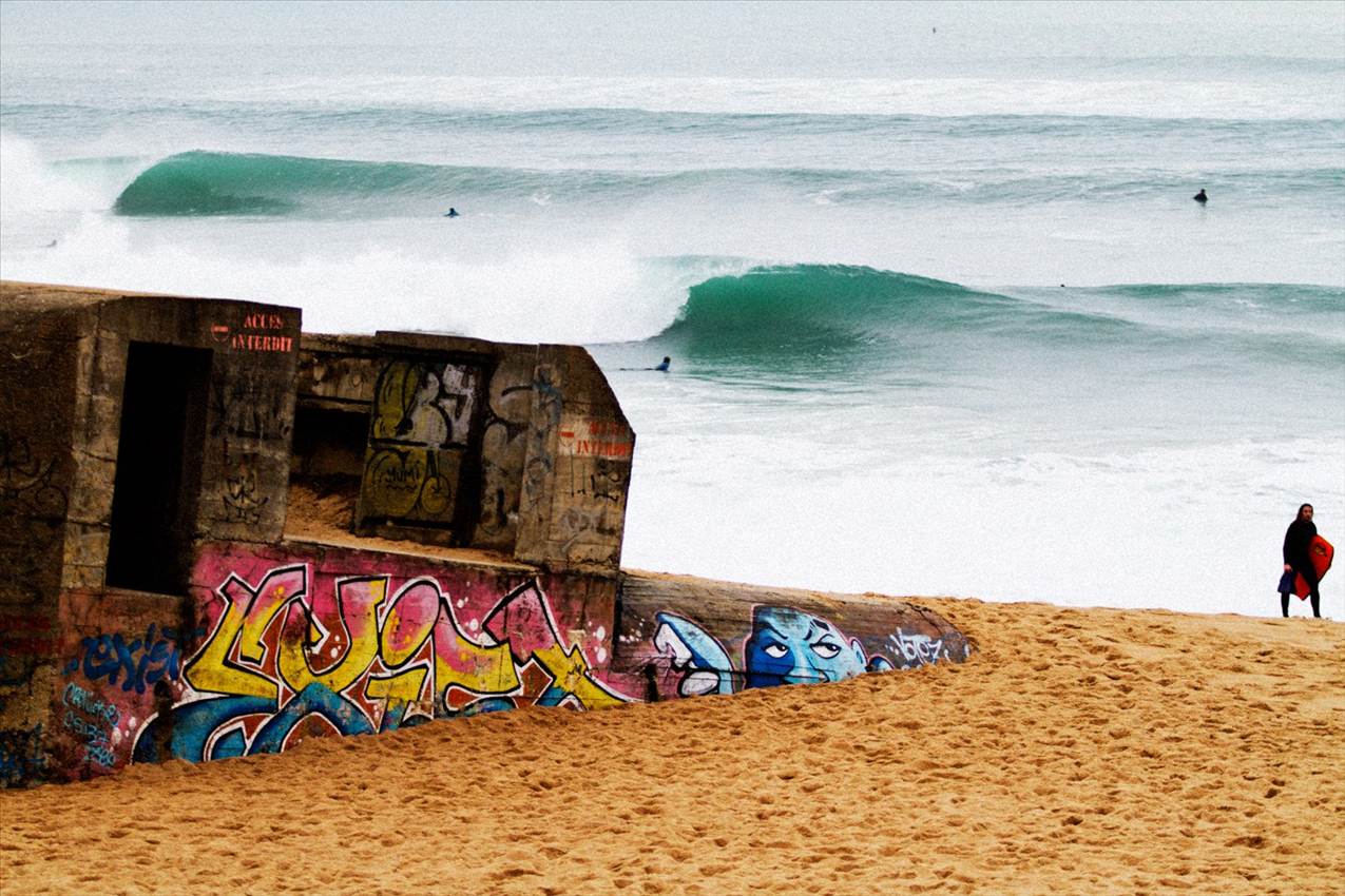 Winter surfing in france
