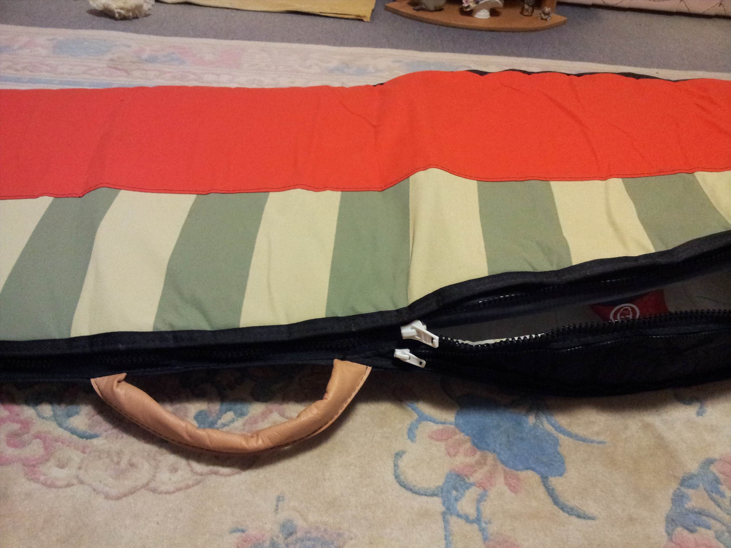 Crustt board bag