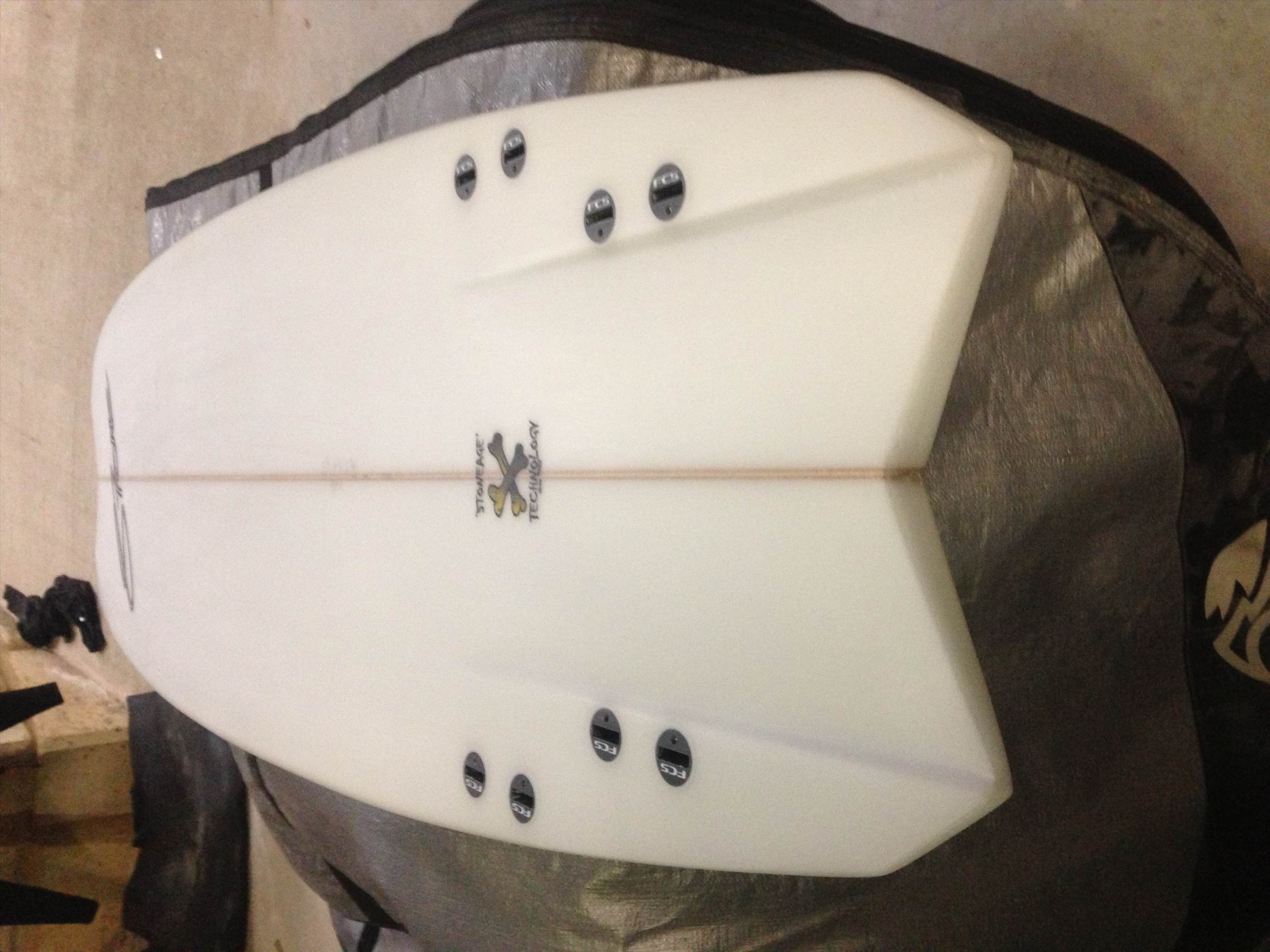 Stone surf design