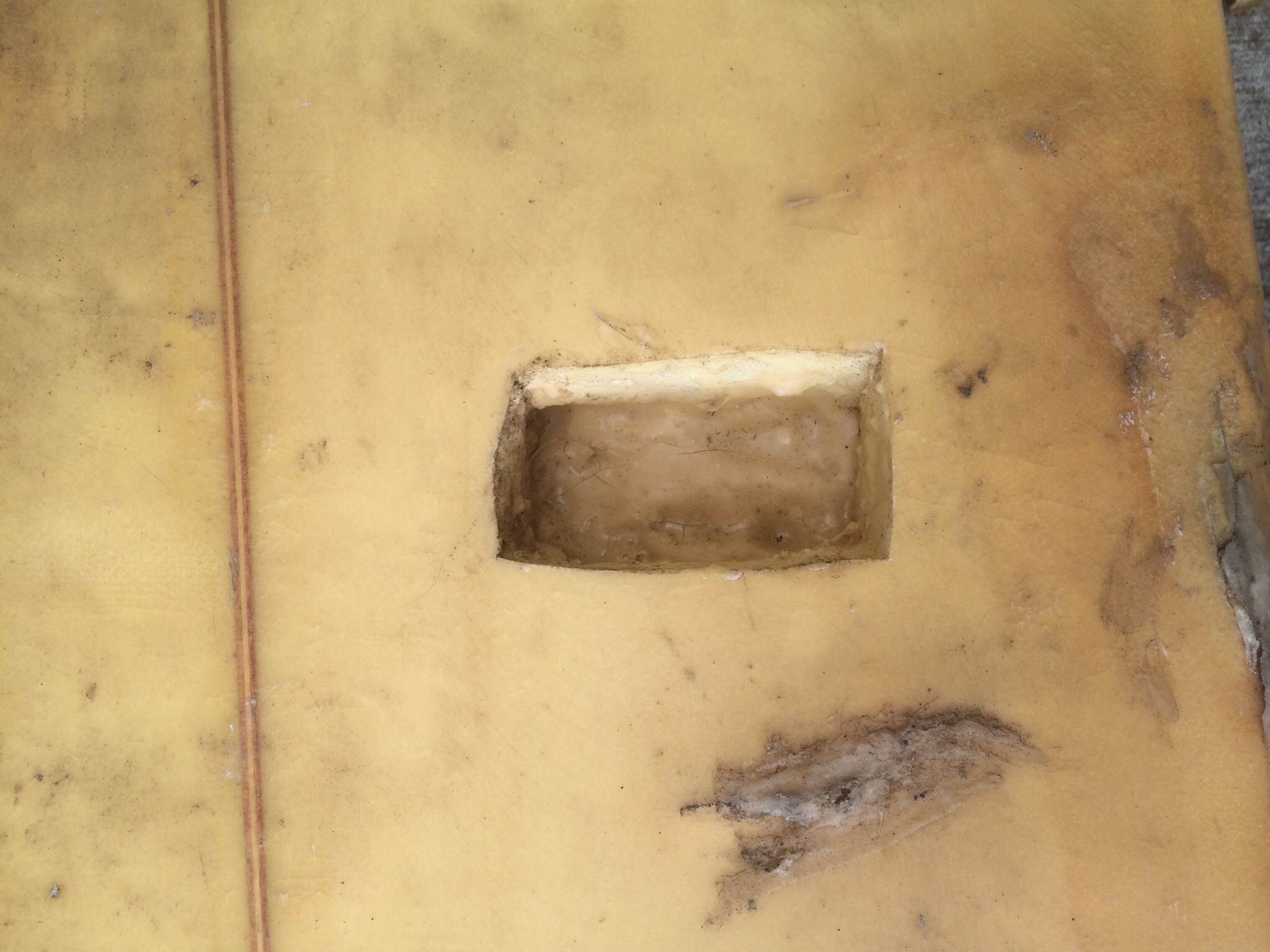 Hole