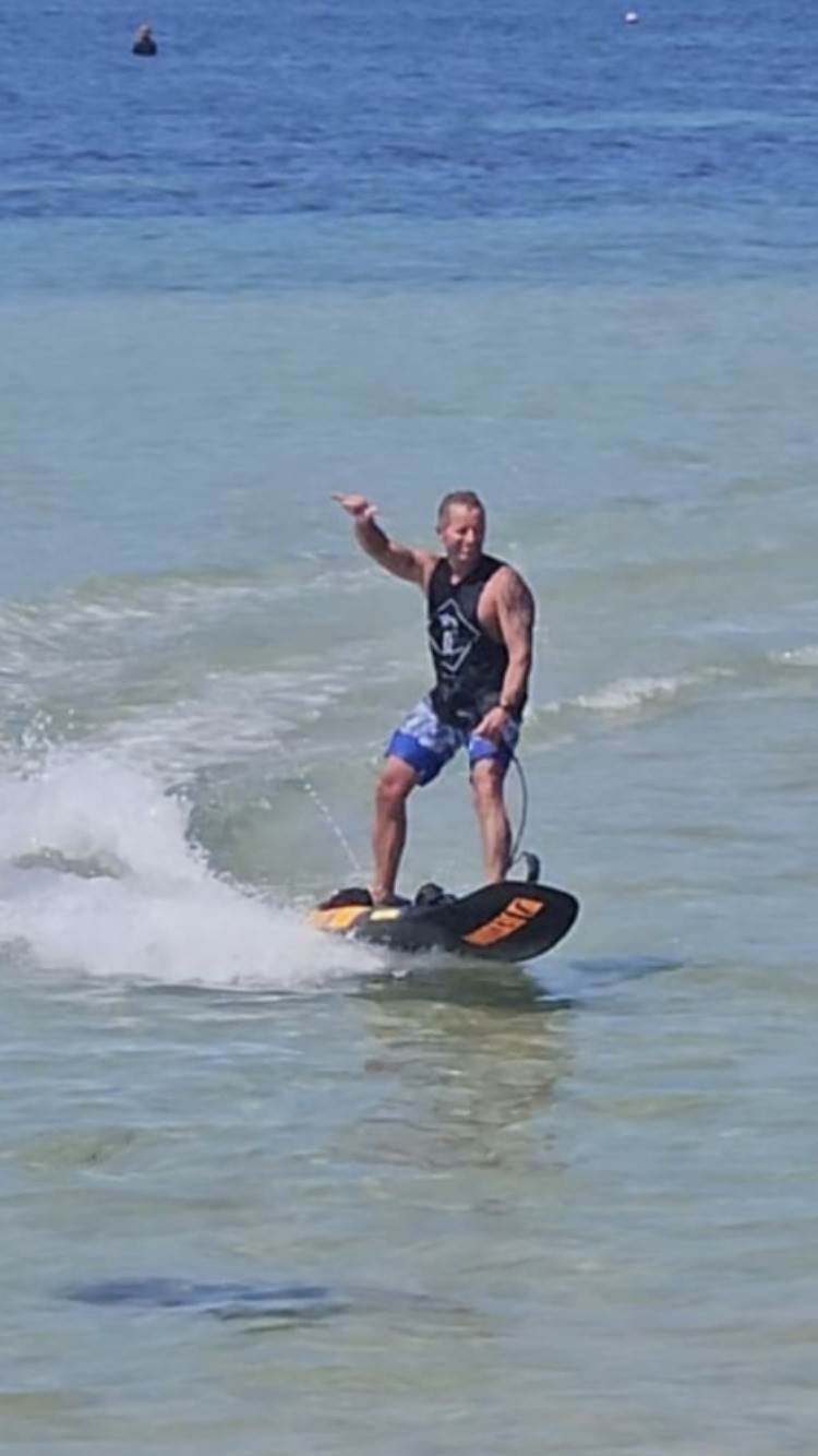 Jet surfing