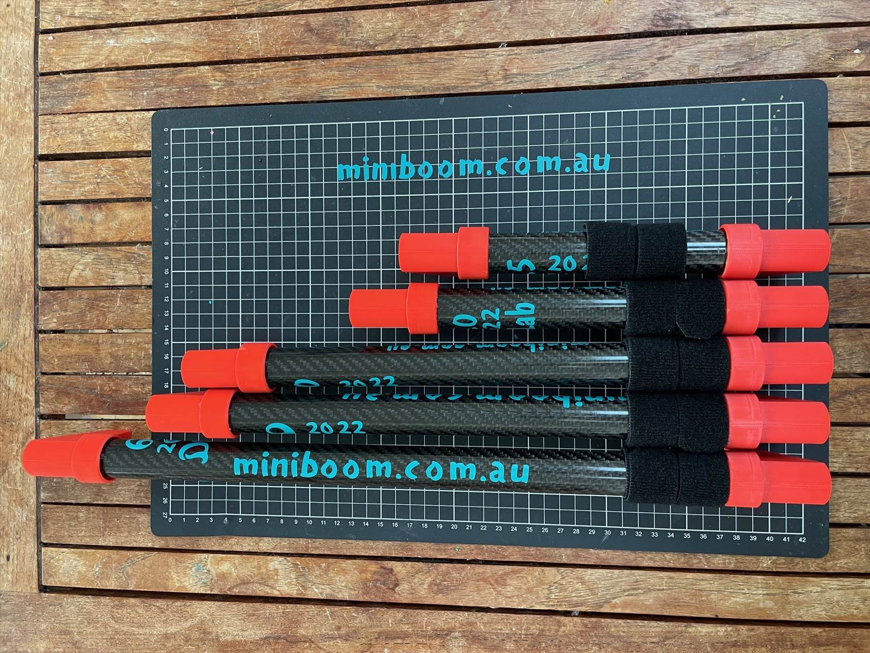 Minibooms for Tahiti, French Polynesia