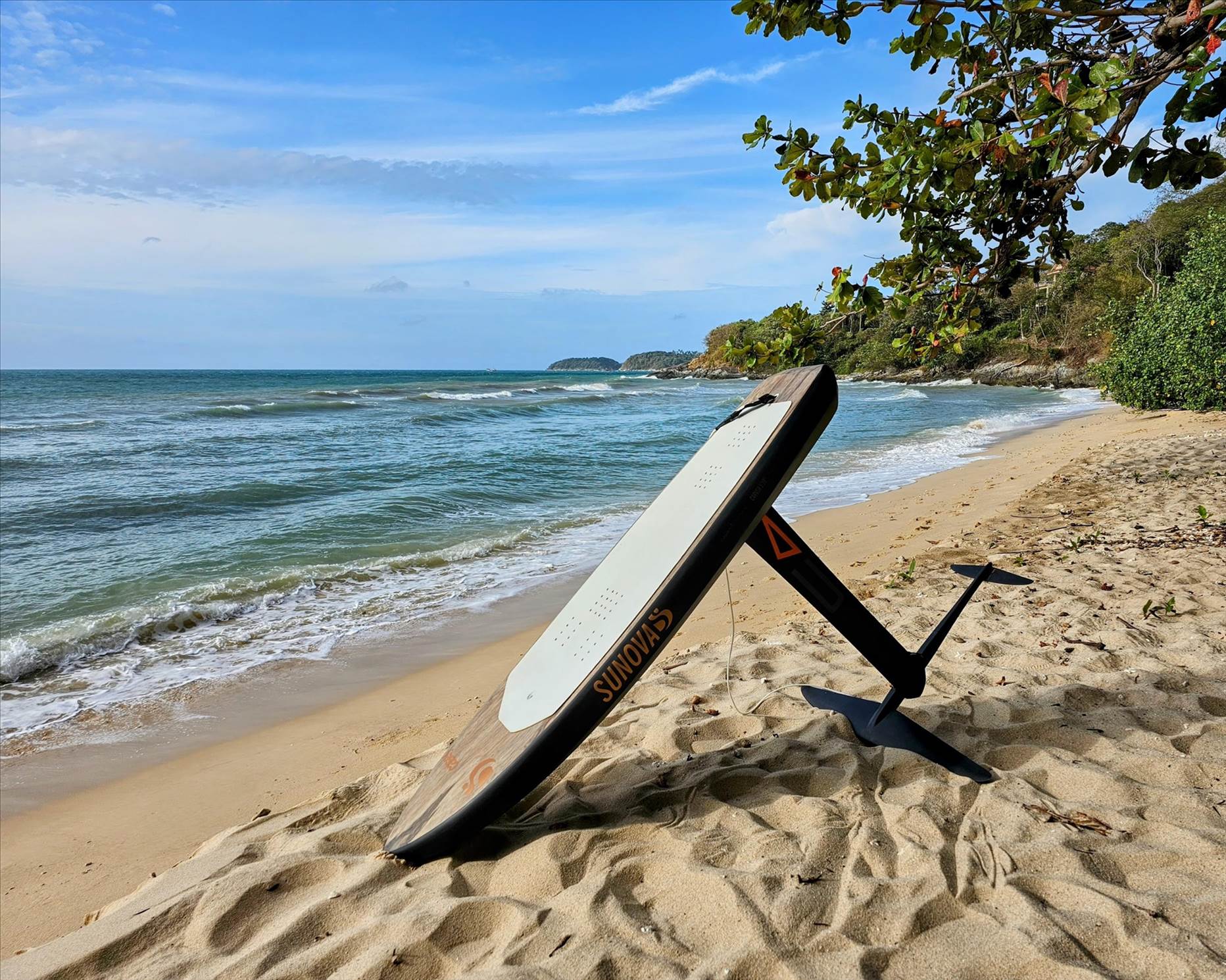 Sunova Carver 5'10"