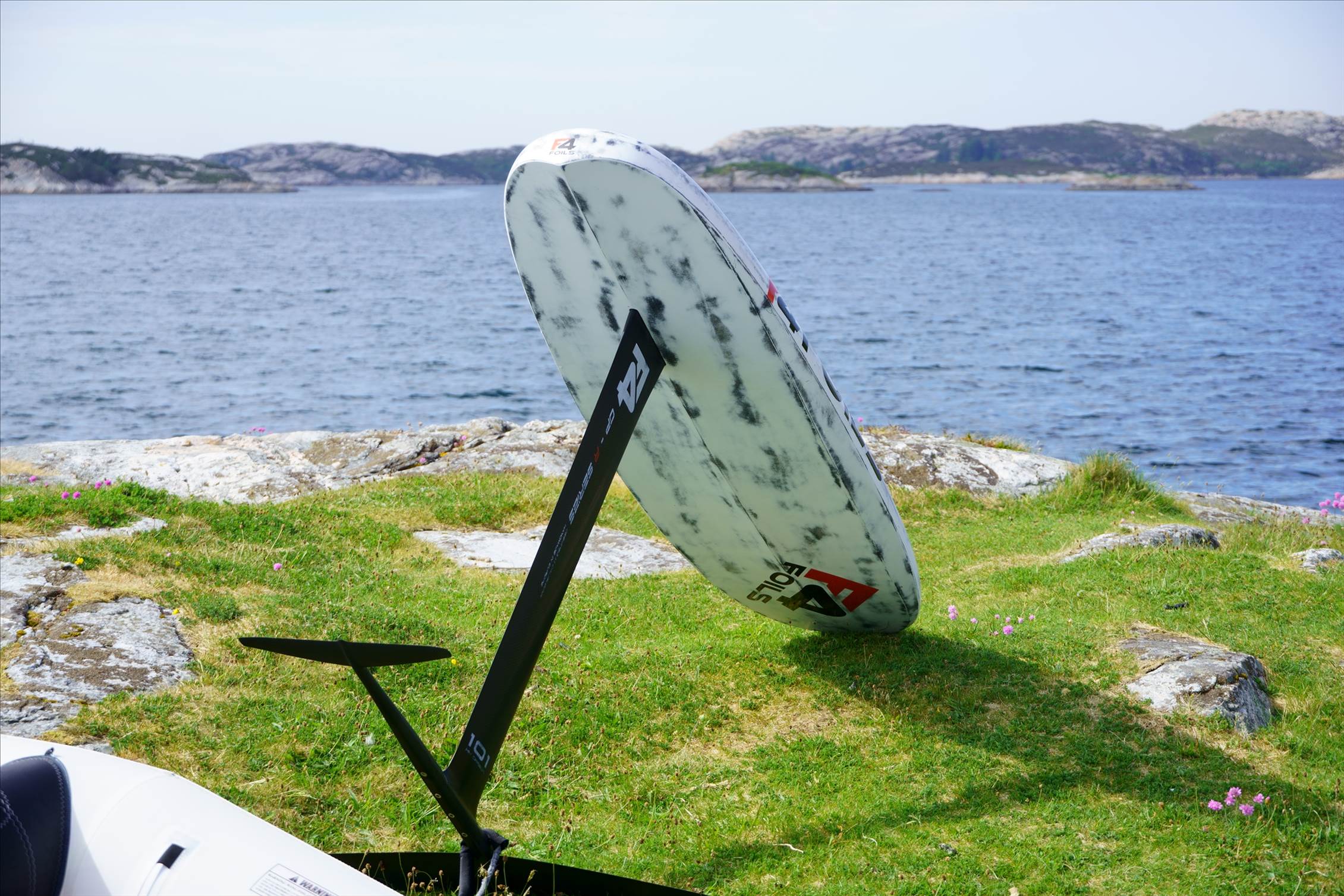 F4 R-board