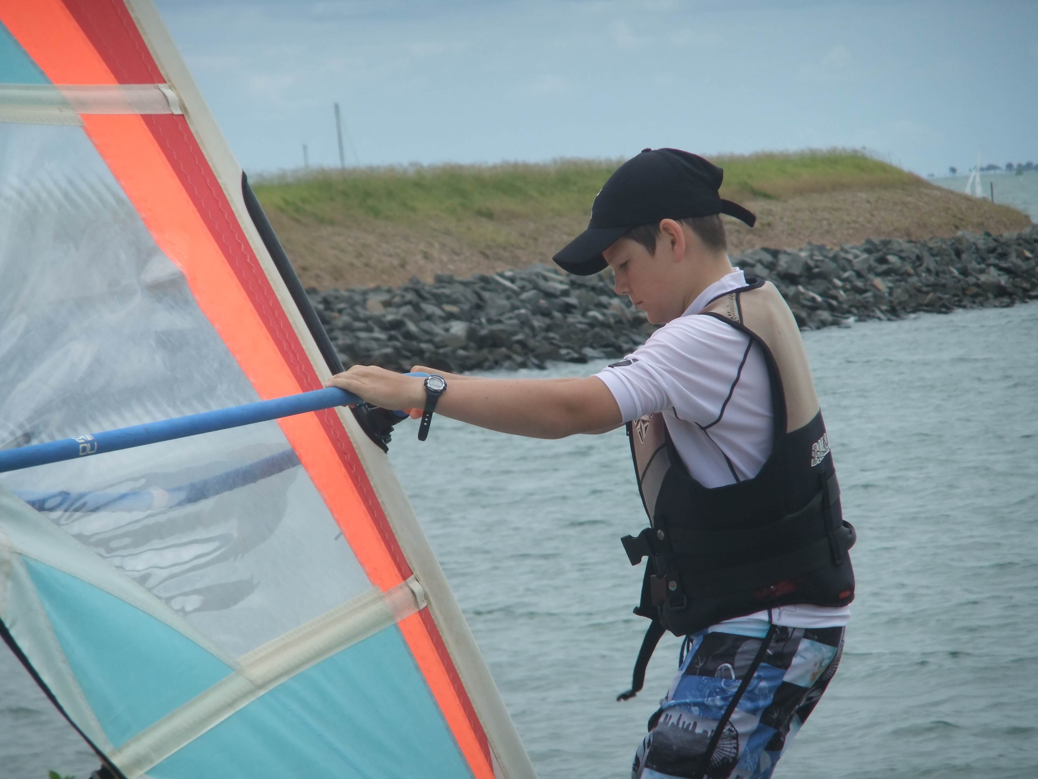 RQYS windsurfing