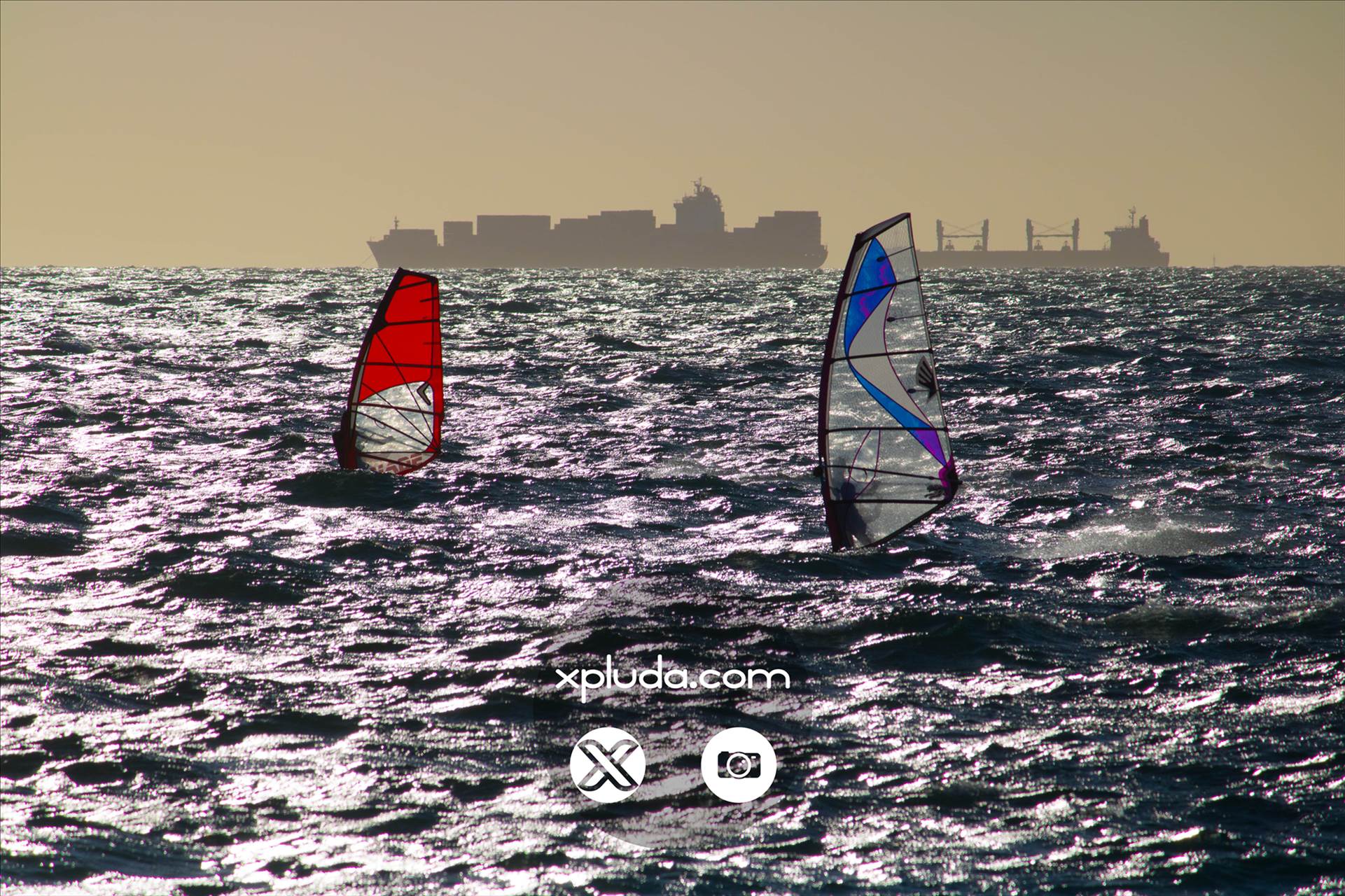 25/11/2015 - Cottesloe Beach - xpluda.com