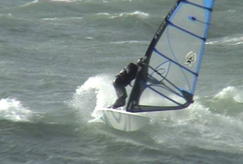 Nomadic Day 1 - Kaleb Smith - Onshore off the Lip