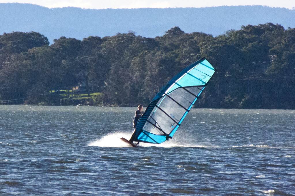 Wade gybing a 1024x768
