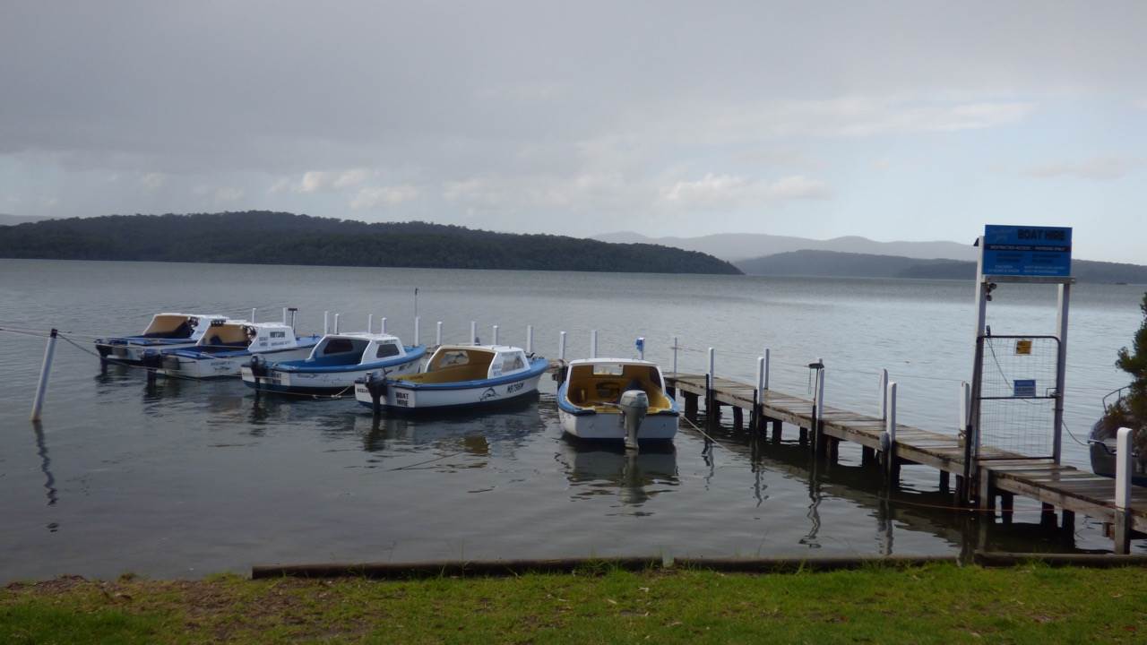 Mallacoota hire boats - 1