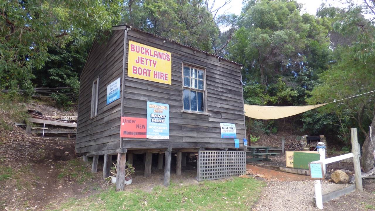 Mallacoota hire boats - 1 (3)