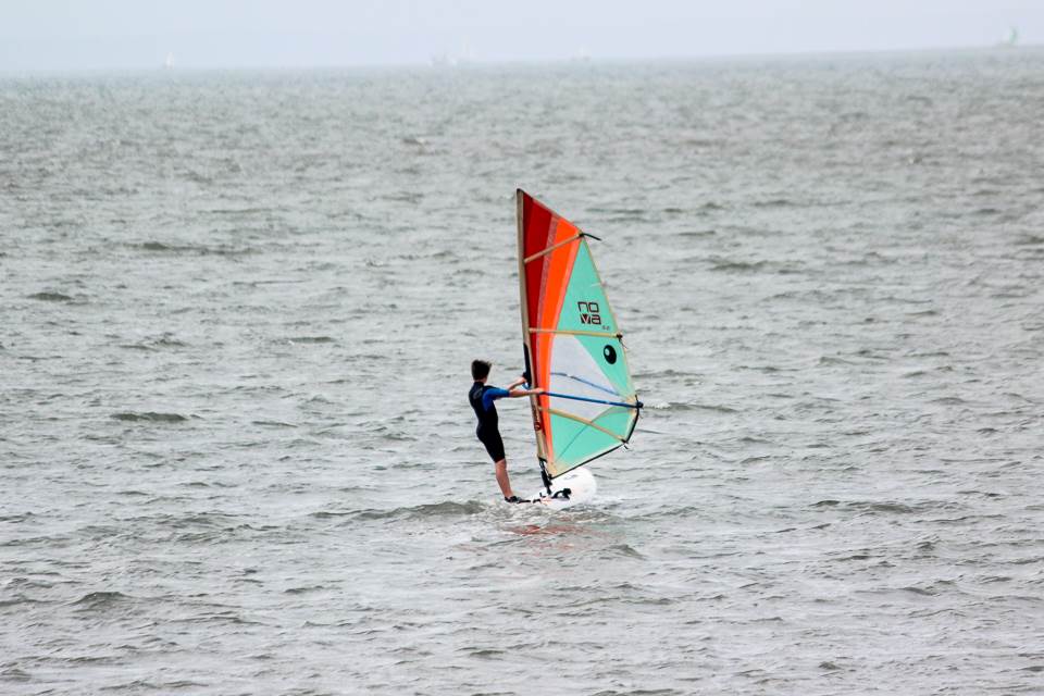 RQYS Windsurfing Come and Try Day