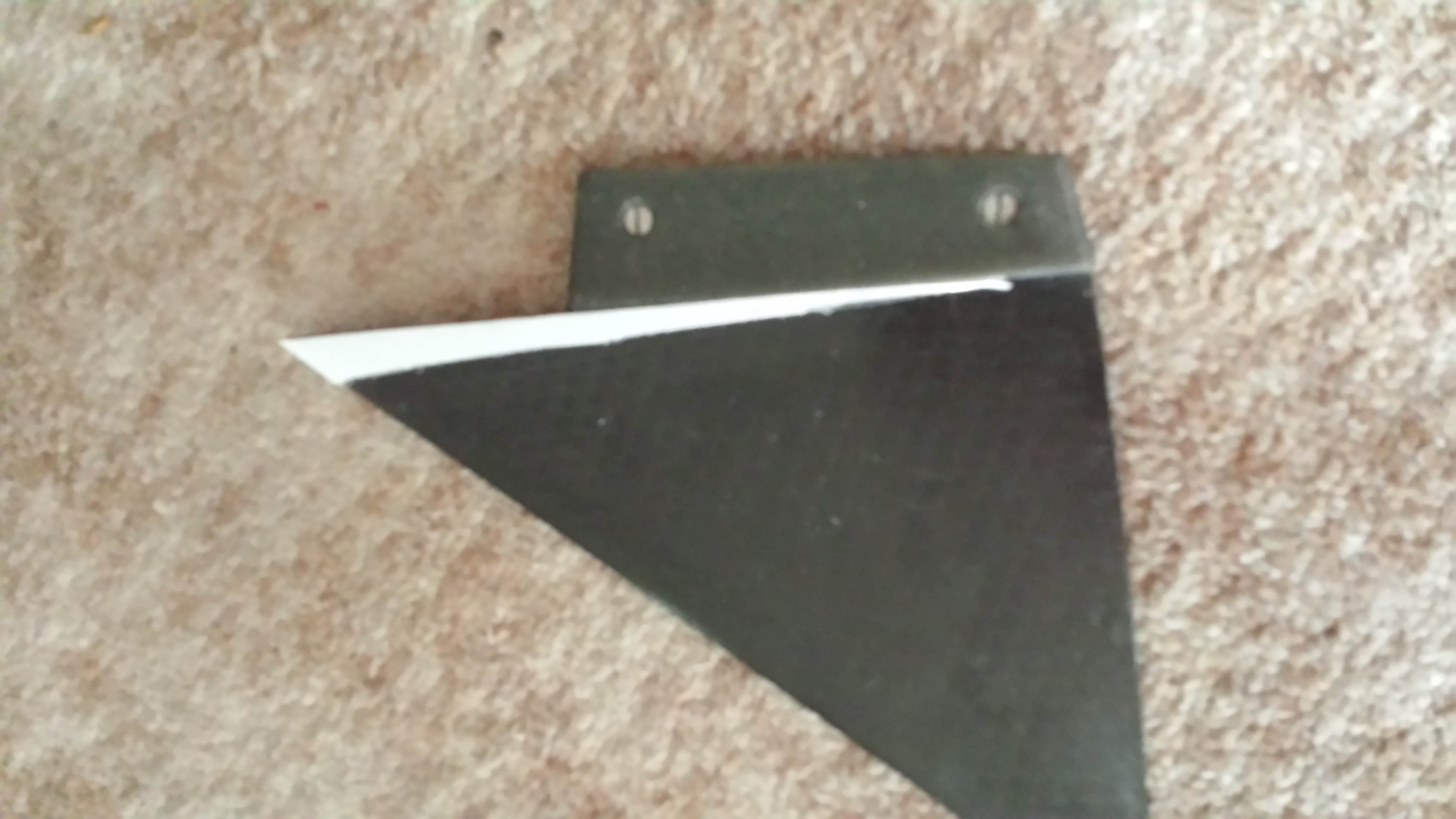 fangy foil
