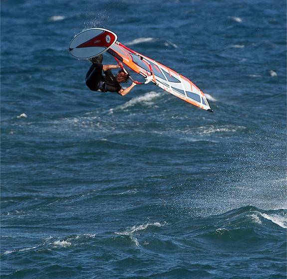 Lorch Oxygen Wave ripping