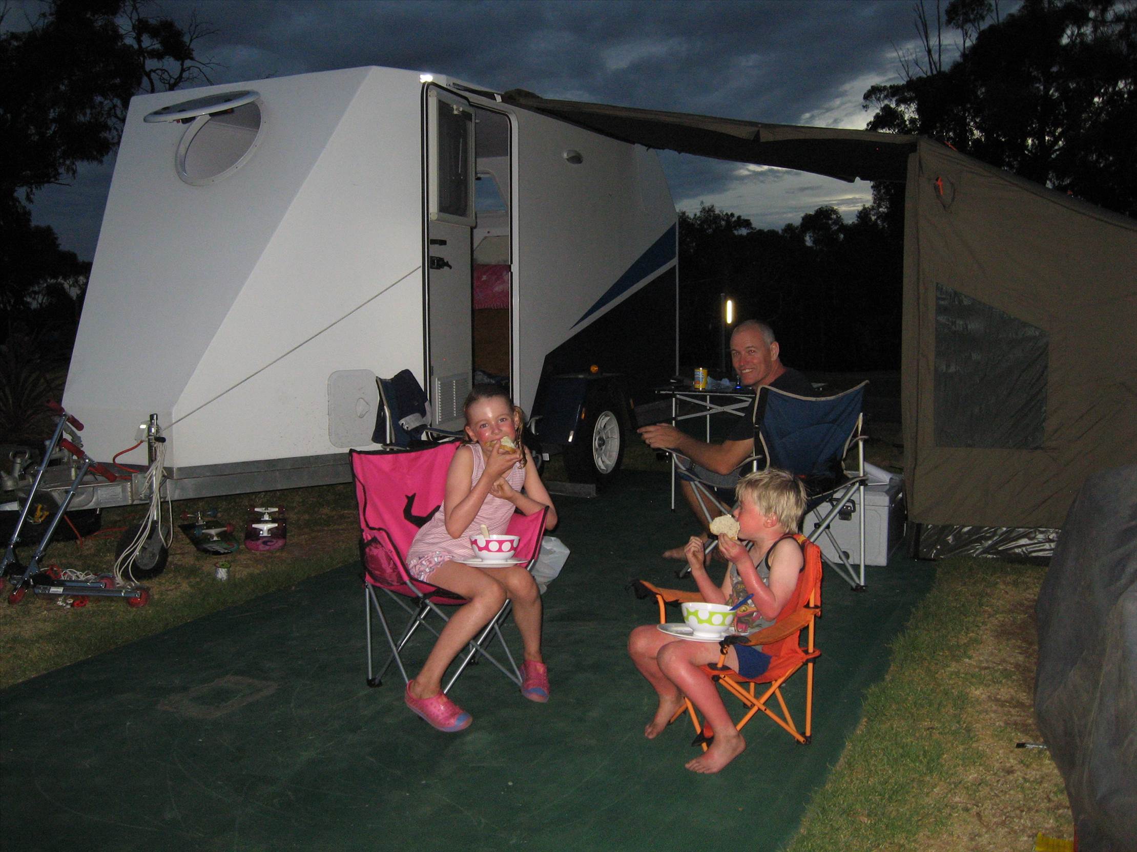 Camping/toys trailer