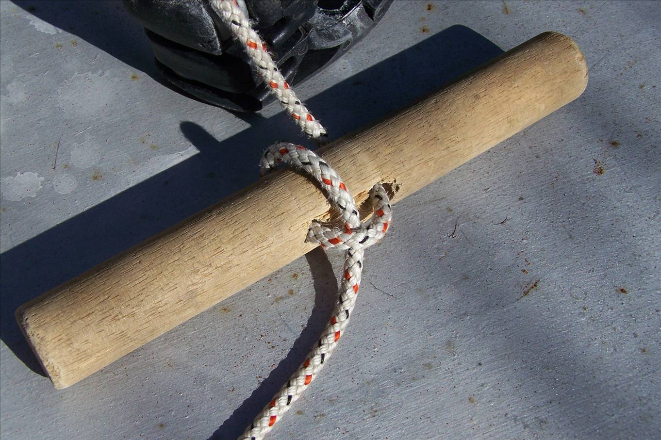 Down haul tool