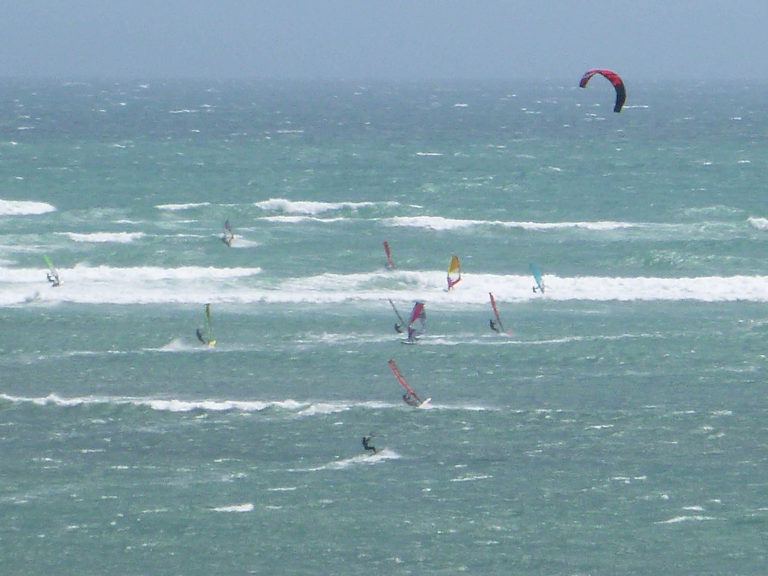 30 to 40 KNots