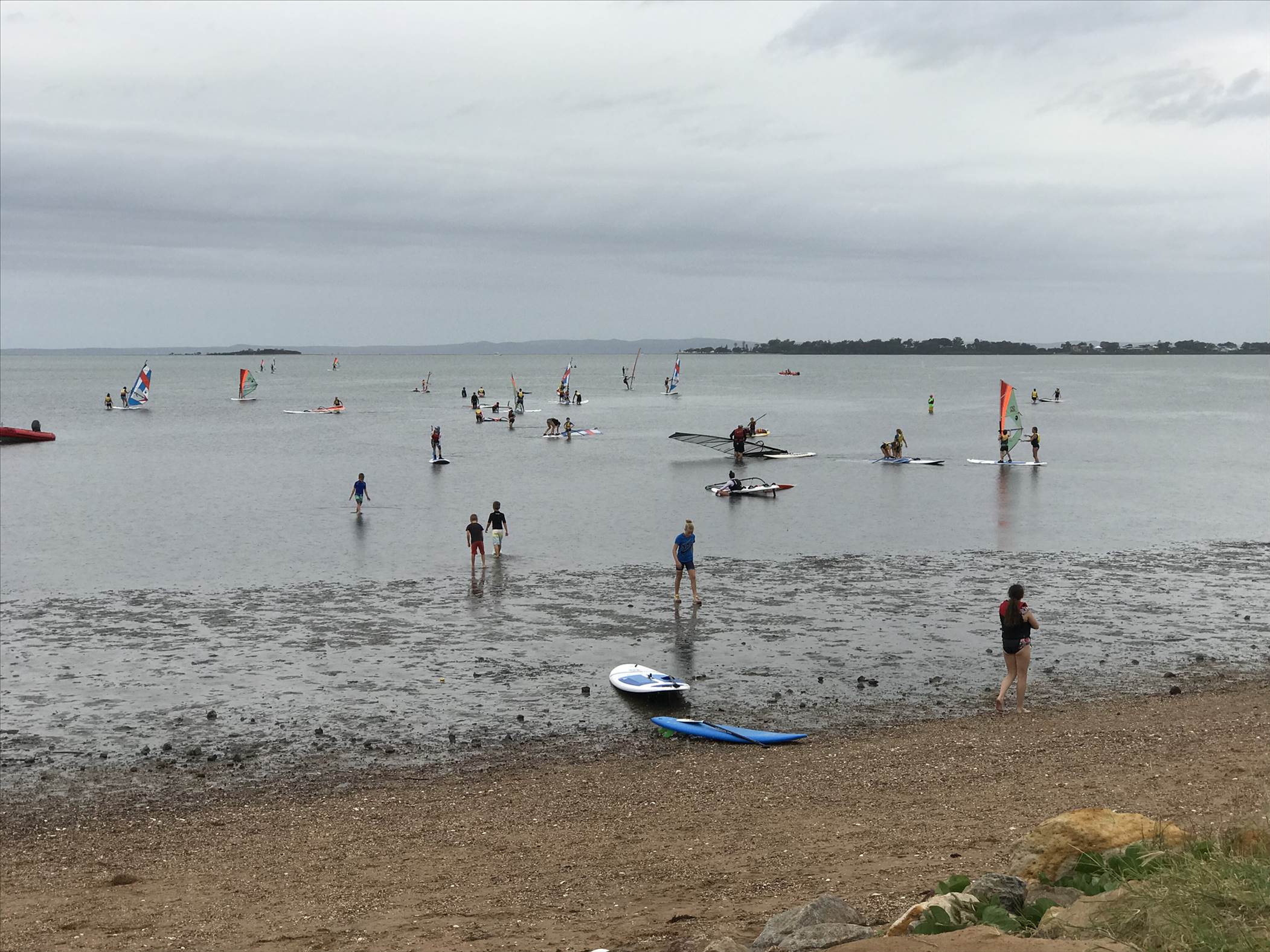 rqys try wind surf