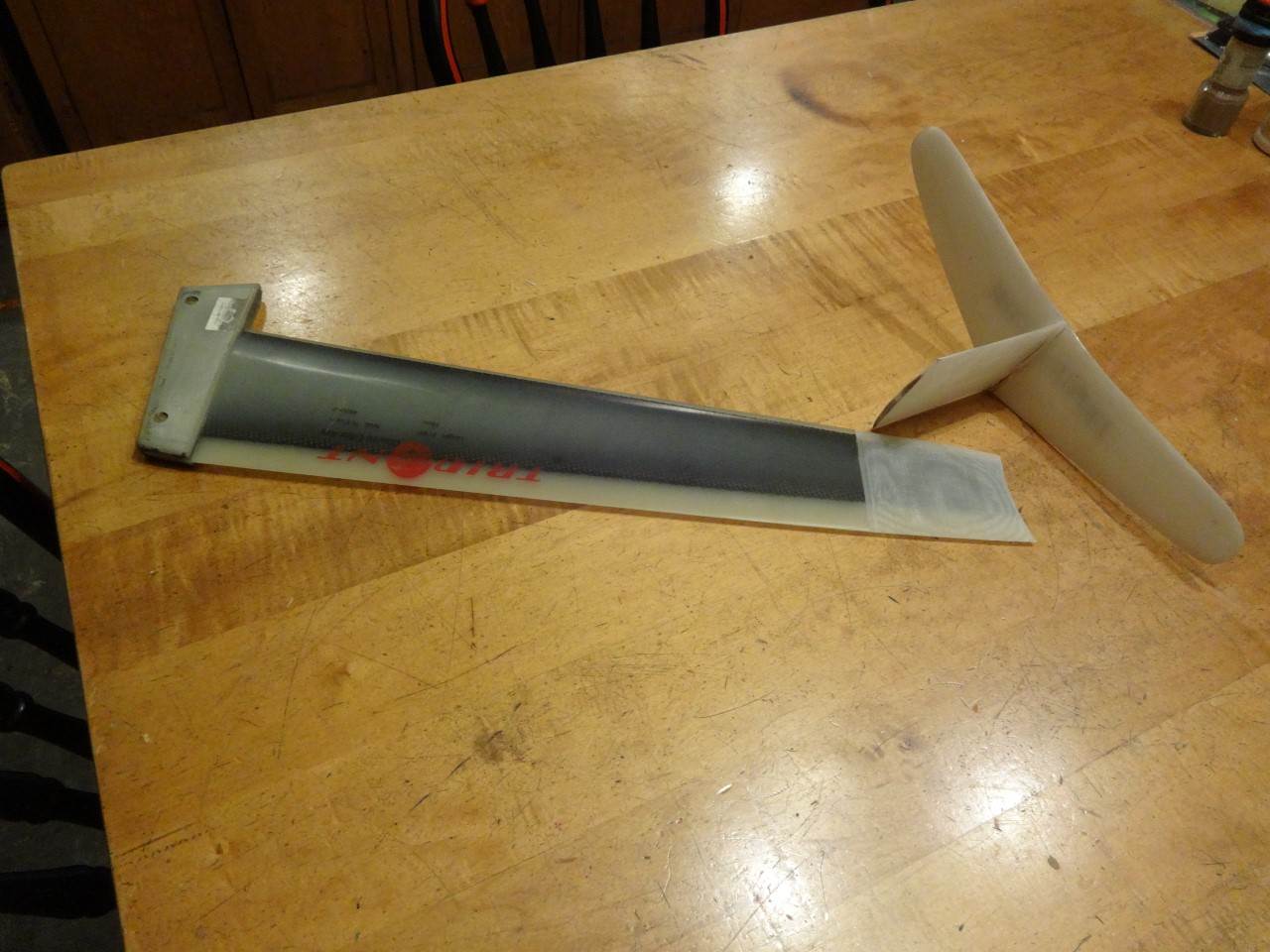 fly-fin base