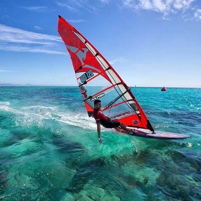5957d95e535eb843c52189a6847bb38e--windsurfing-great-barrier-reef