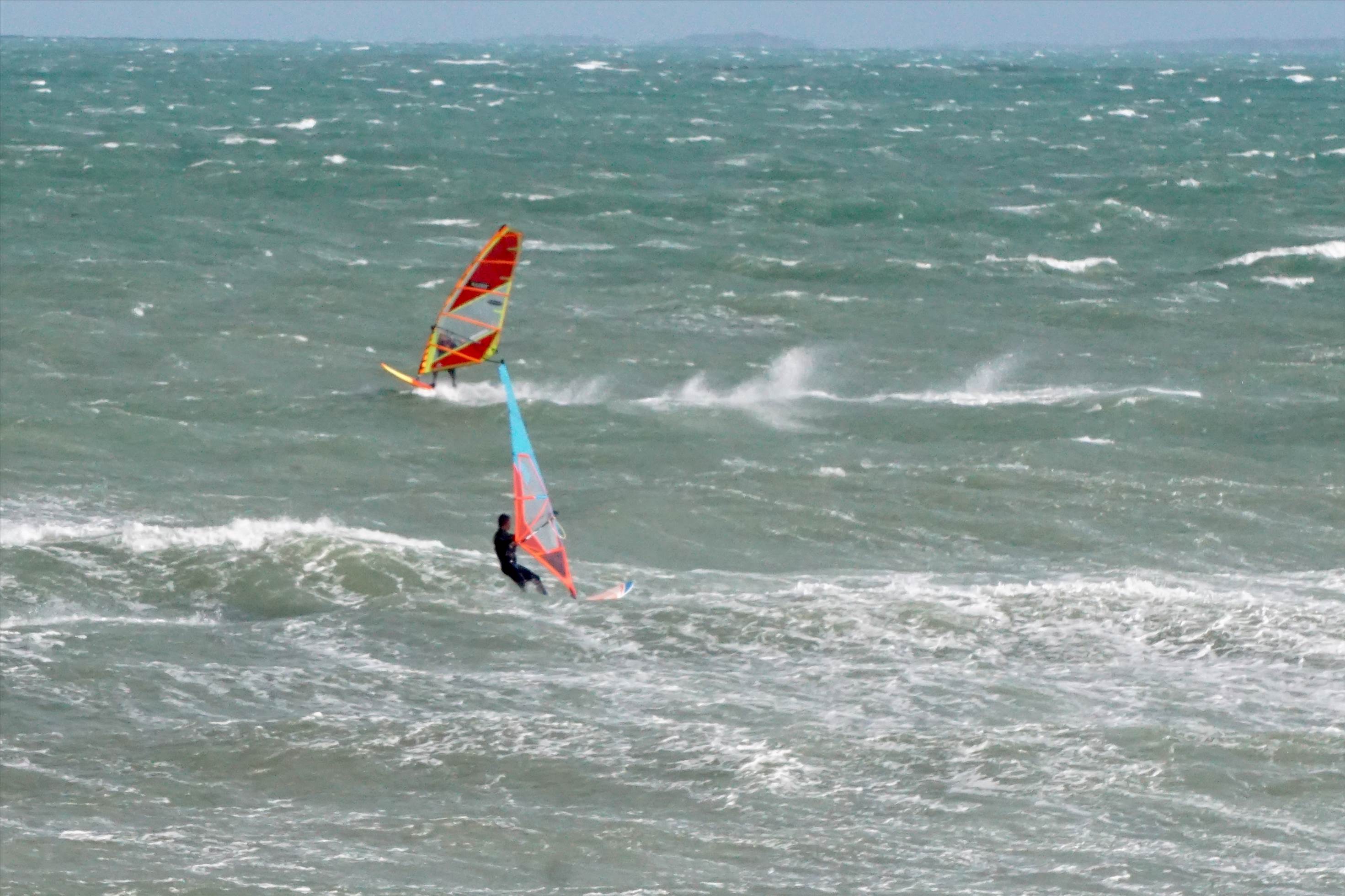 More pics from the shore on Saturday 4th August