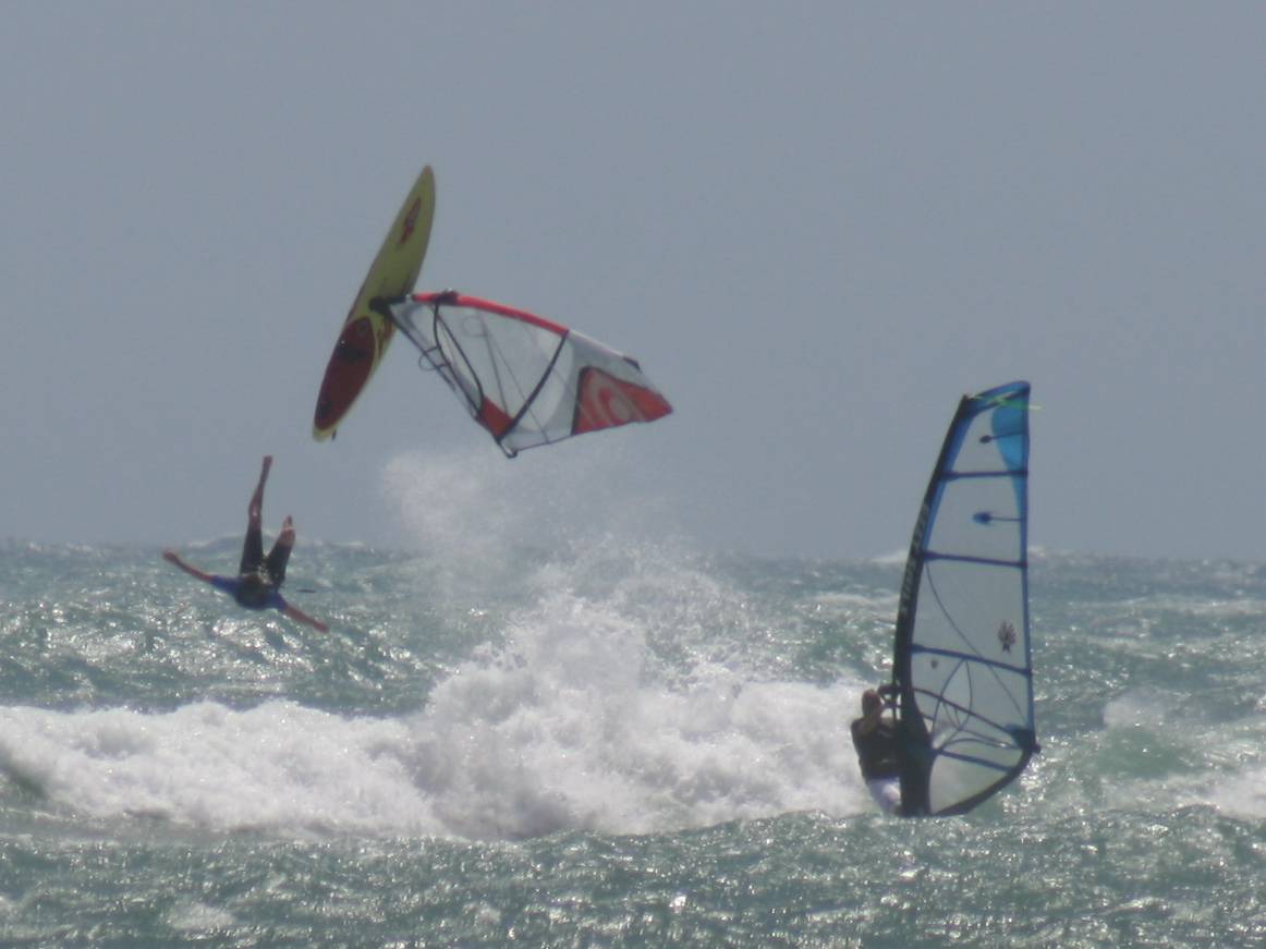 Bailing out of a back loop @ the Gero Windsurfing Festival