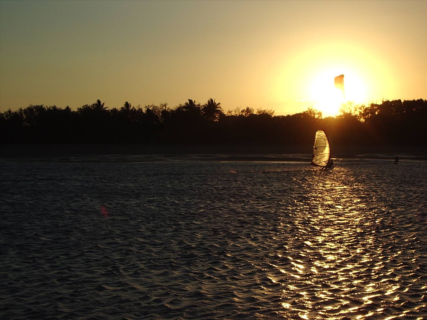 Flat water sailing at Blacks Beach, Mackay (15-20kts)