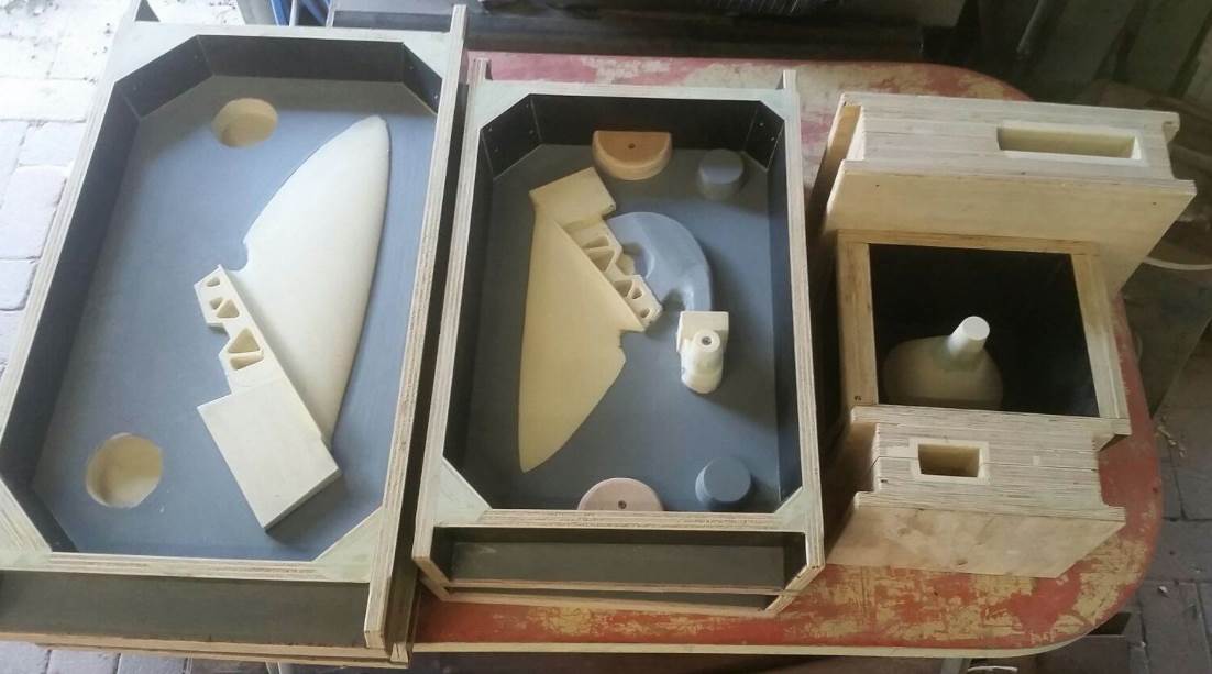 Split pattern and core boxes