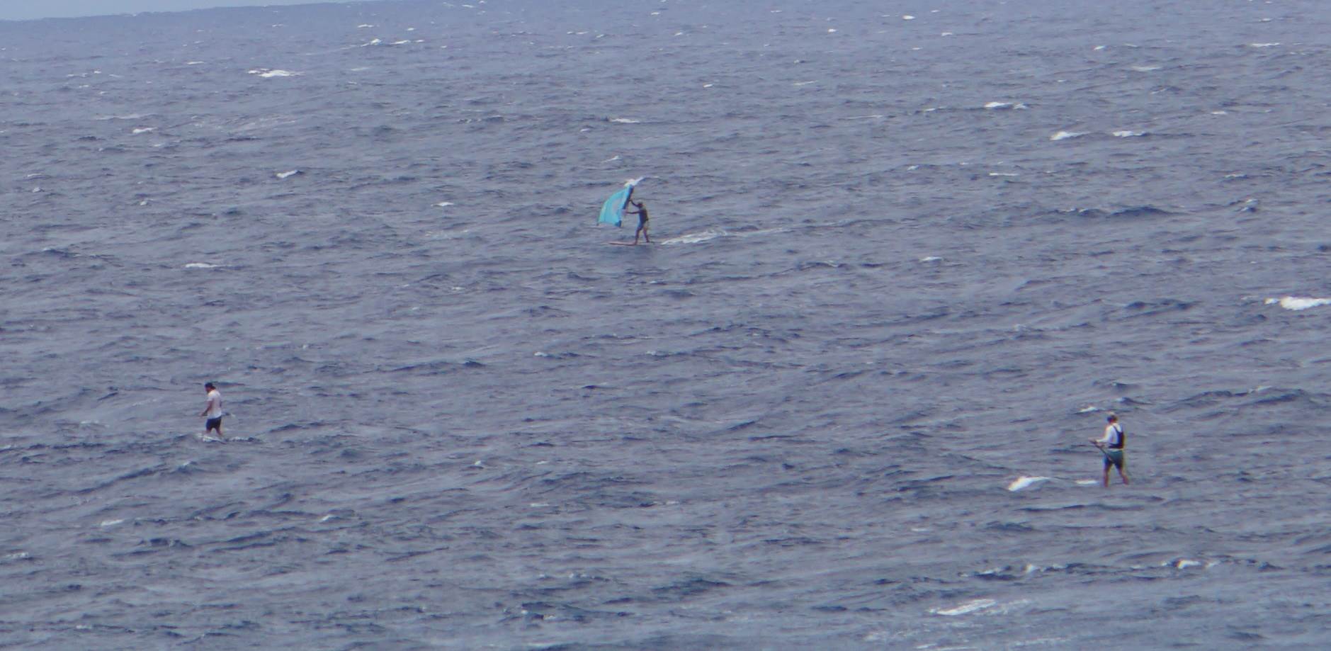Guy, Bretto & Ash passing Hookipa