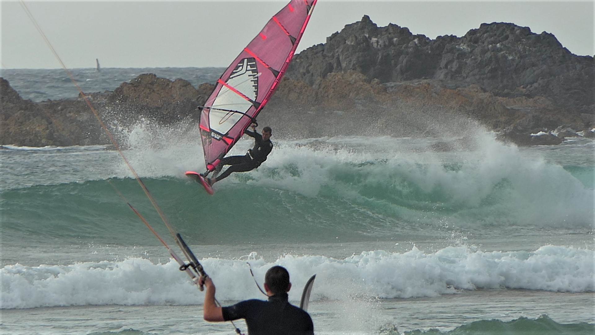Sam Lynch freesurfing just hours before heats commence