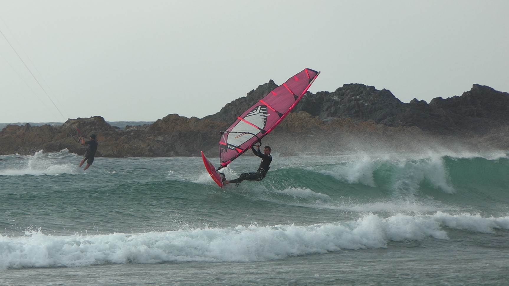 Sam Lynch freesurfing just hours before heats commence
