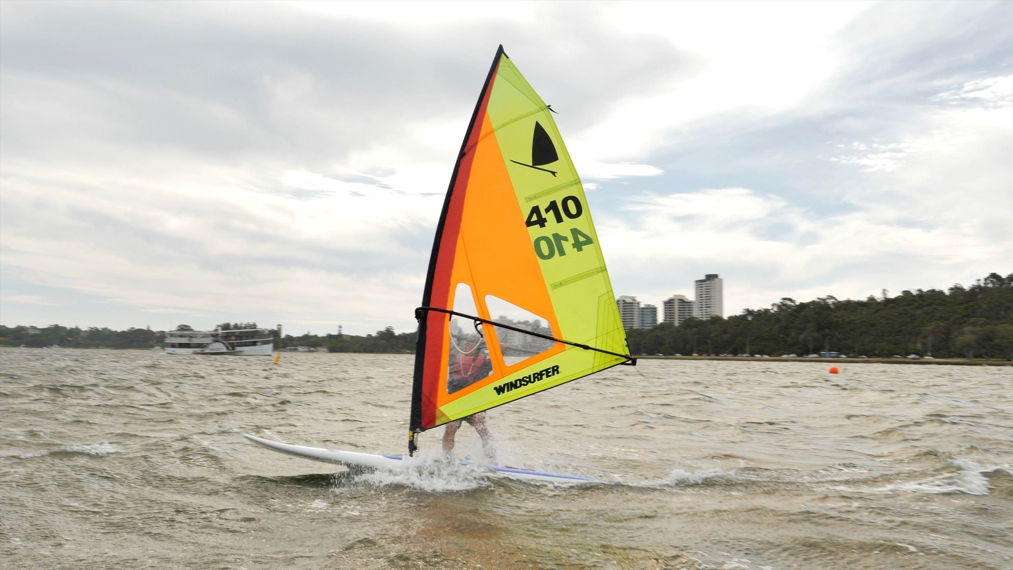 photos race 24 novLaurie