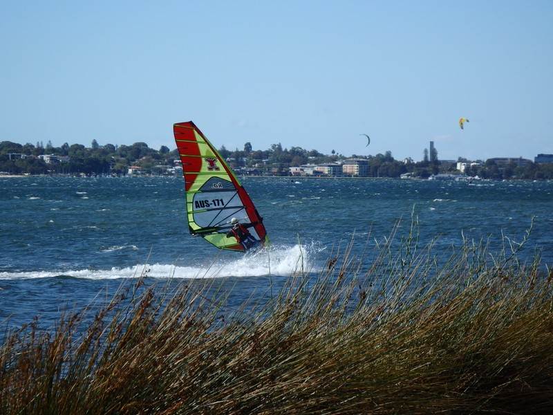 17-27knts arvo