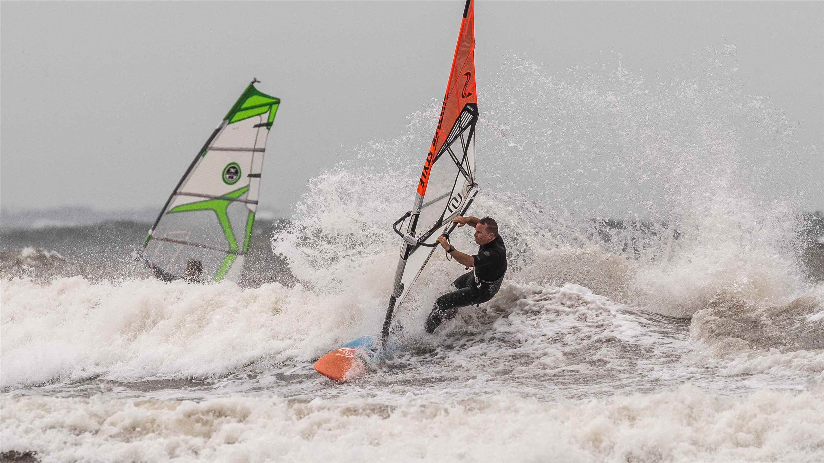 Point Danger windsurfing 19 Feb 2020