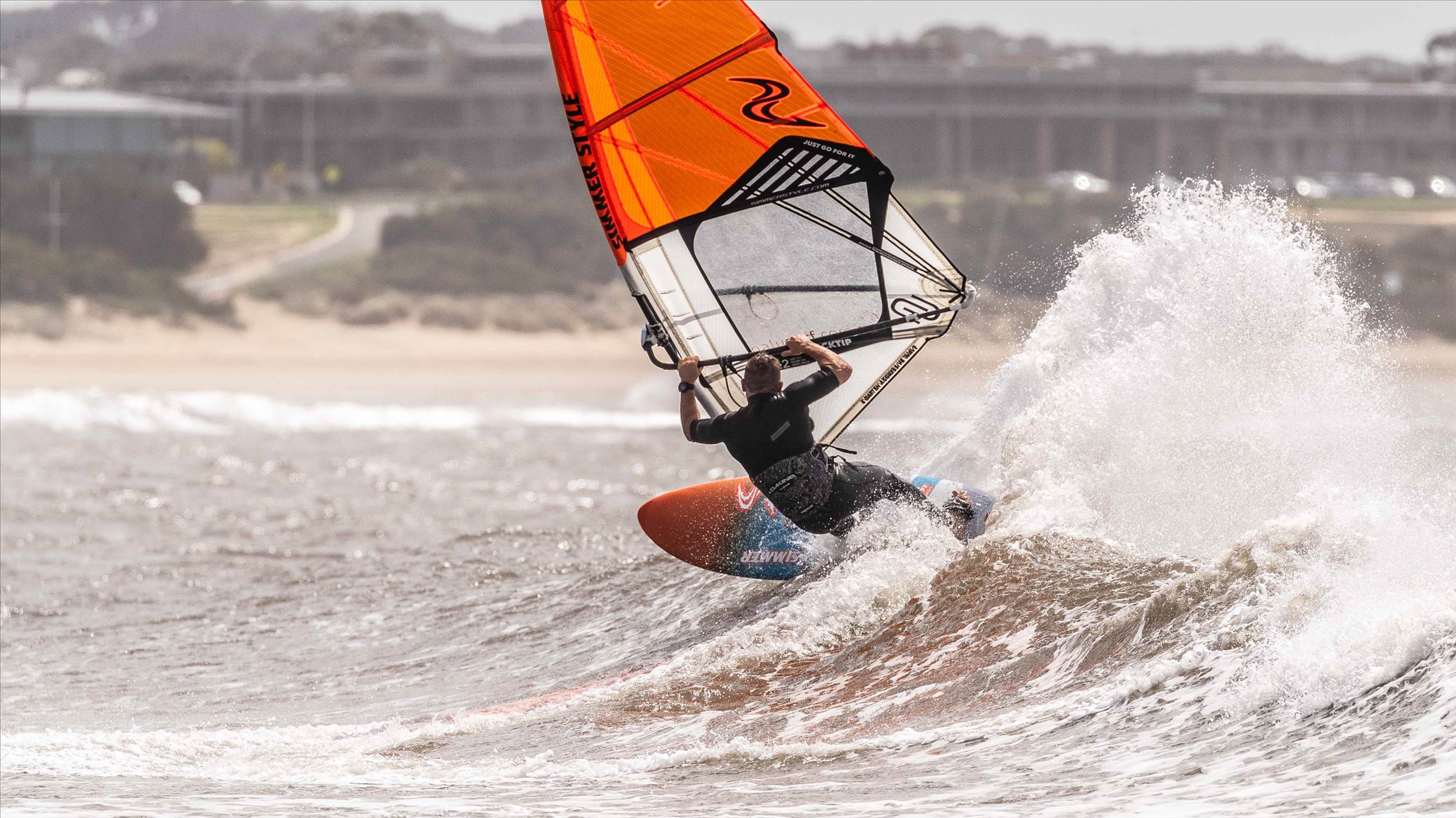 Point Danger windsurfing 19 Feb 2020