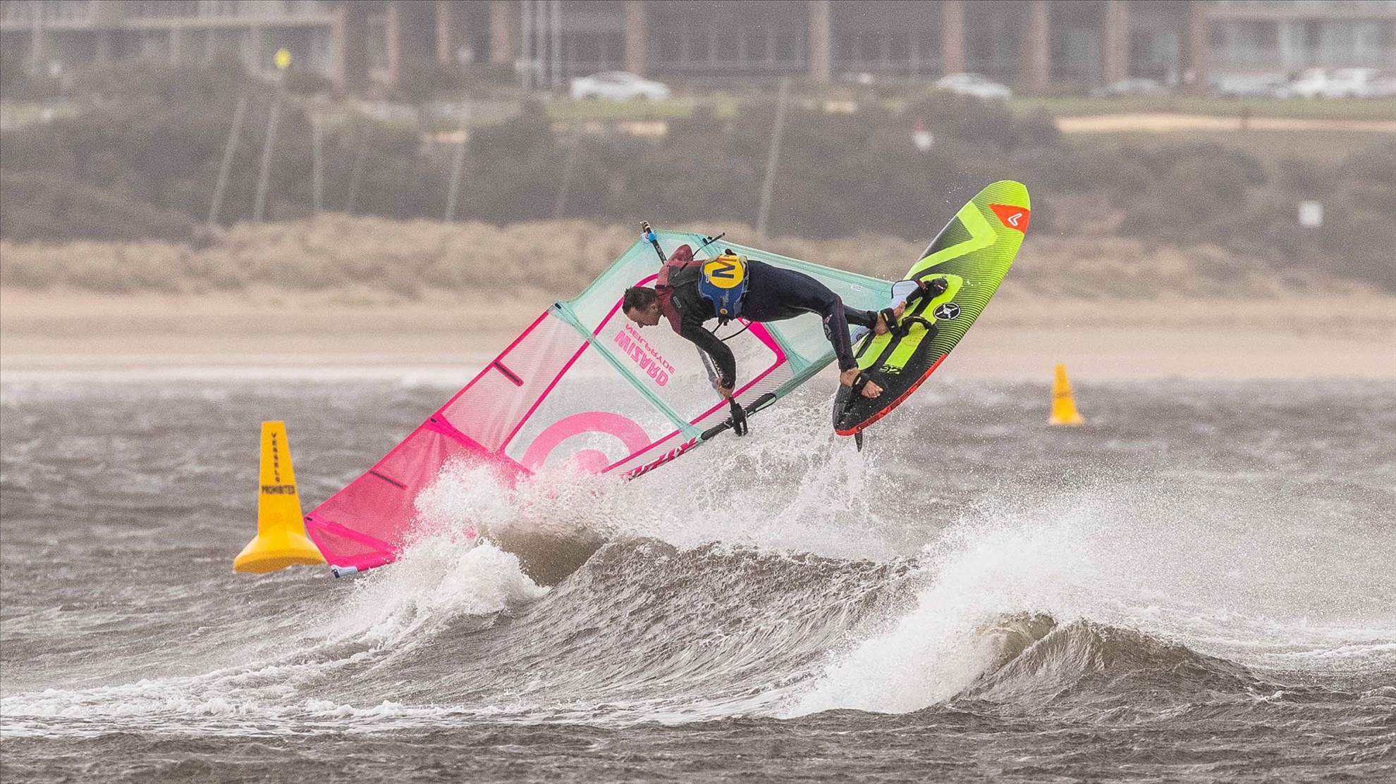 Point Danger windsurfing 19 Feb 2020