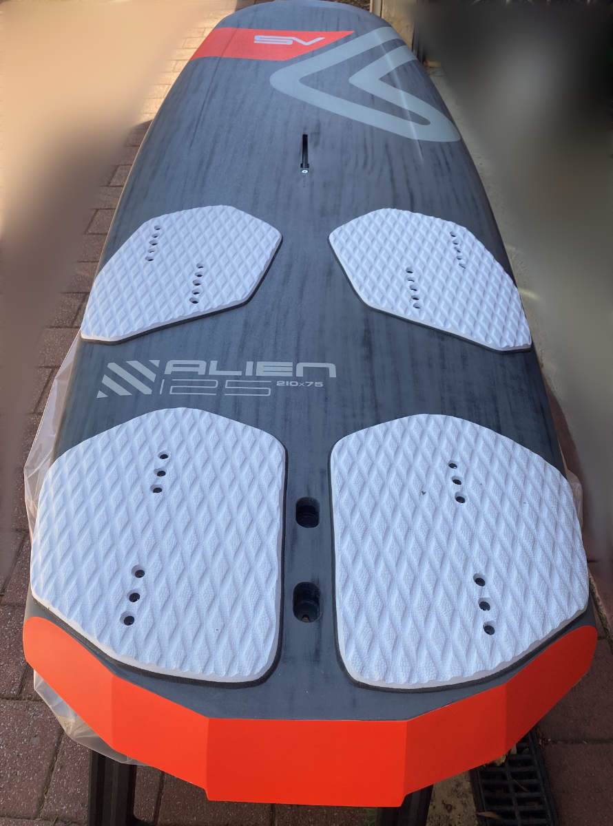 Severne Alien 125 foil board