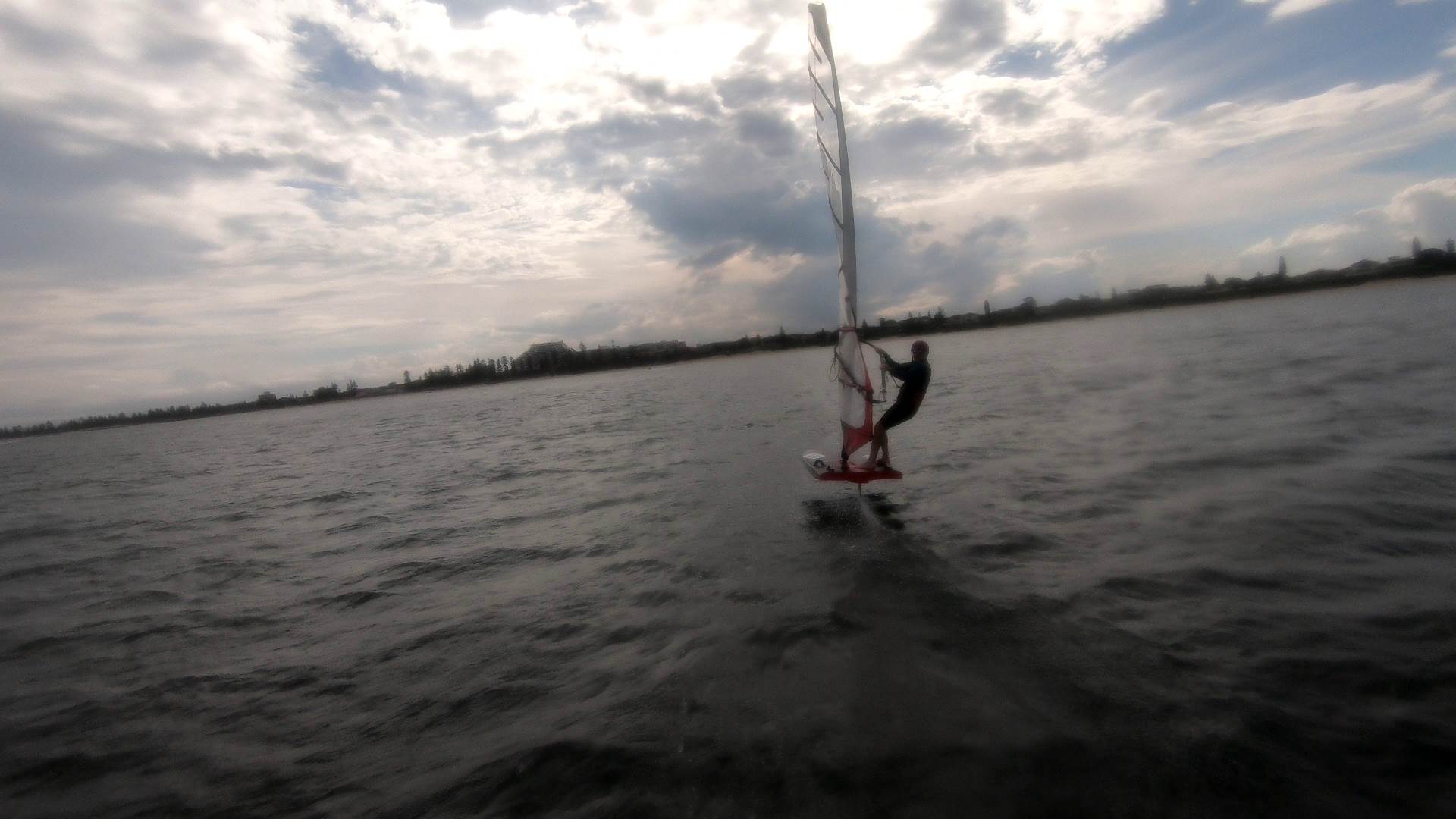 WindFoiling with Friends