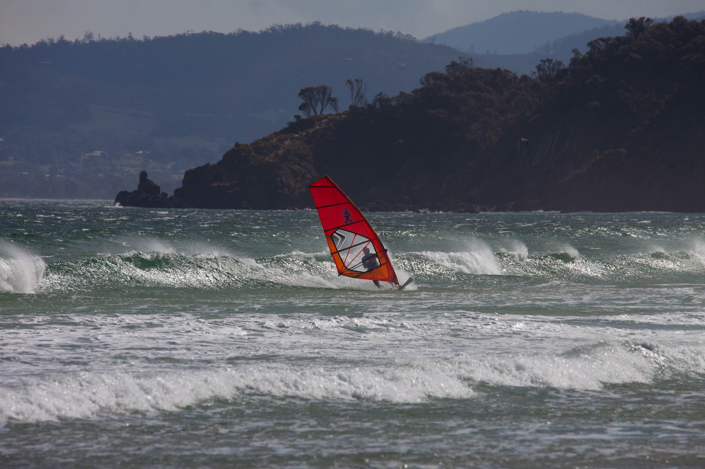 Wavesailing